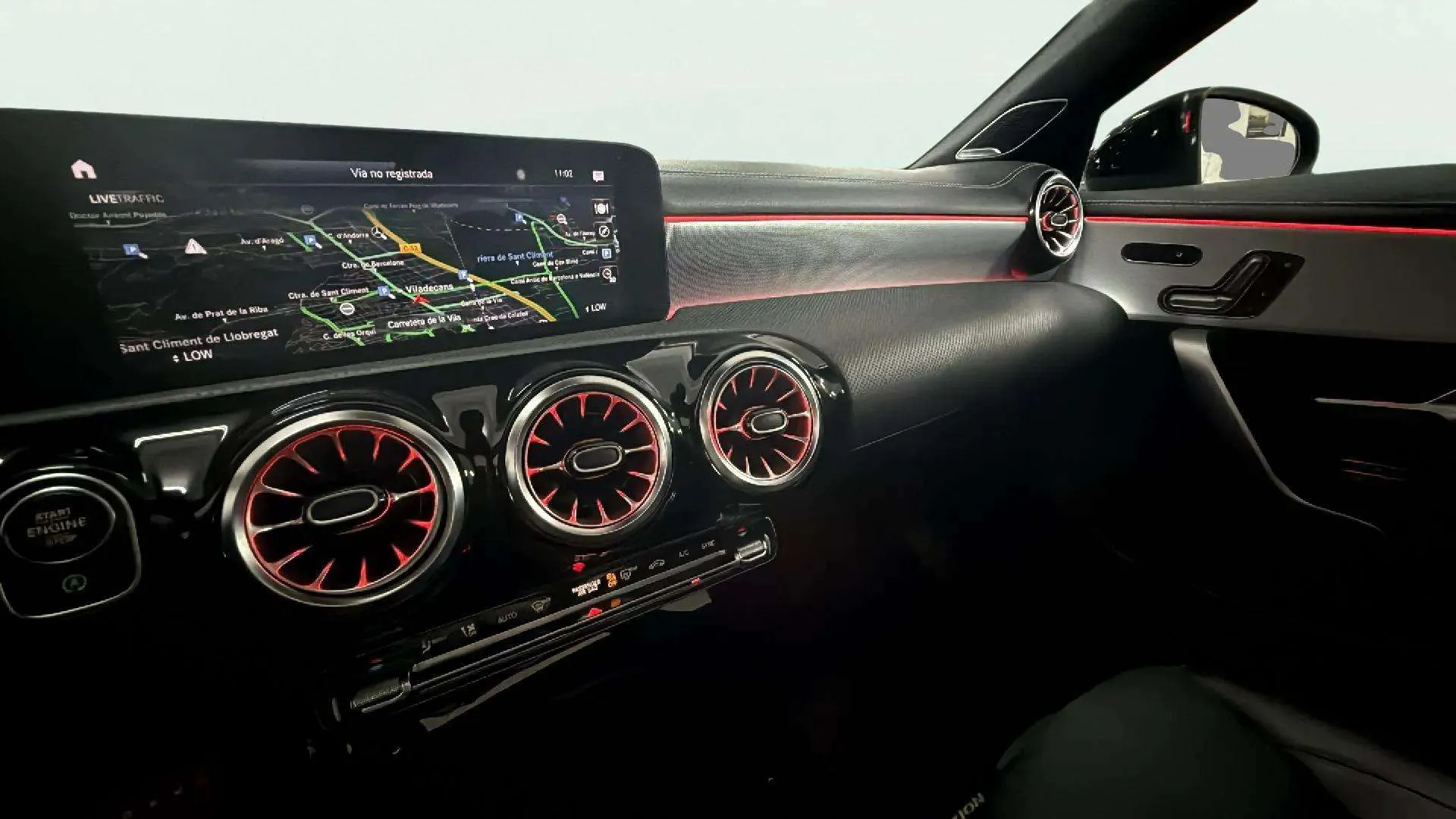 Mercedes-Benz CLA 200 - foto 16