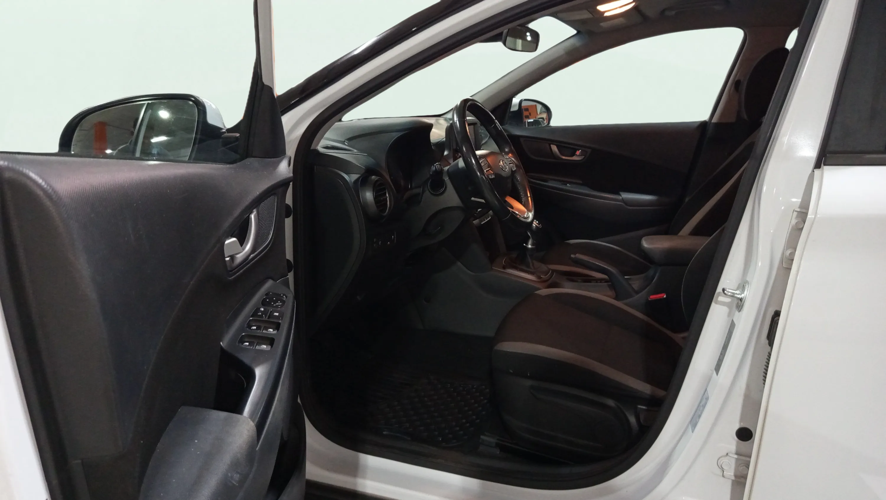 Hyundai Kona 1.0 T-GDi Essence 4x2 - foto 15