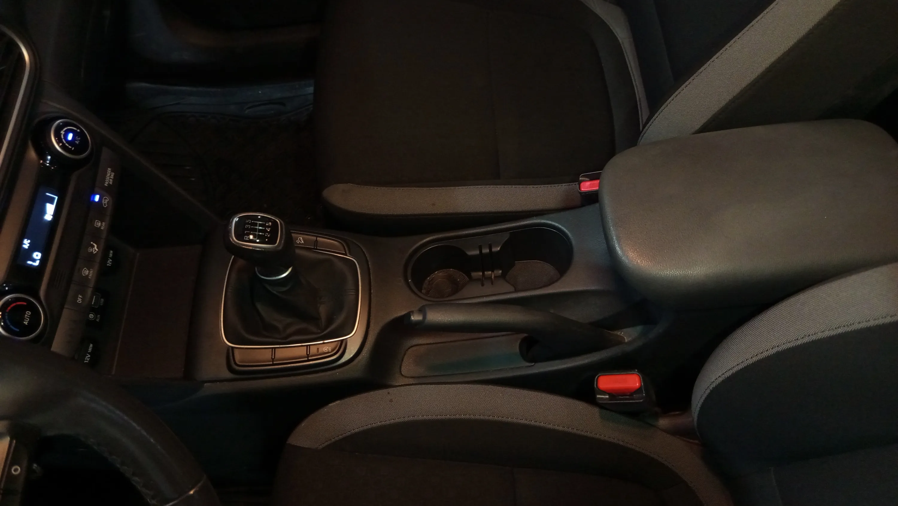 Hyundai Kona 1.0 T-GDi Essence 4x2 - foto 12