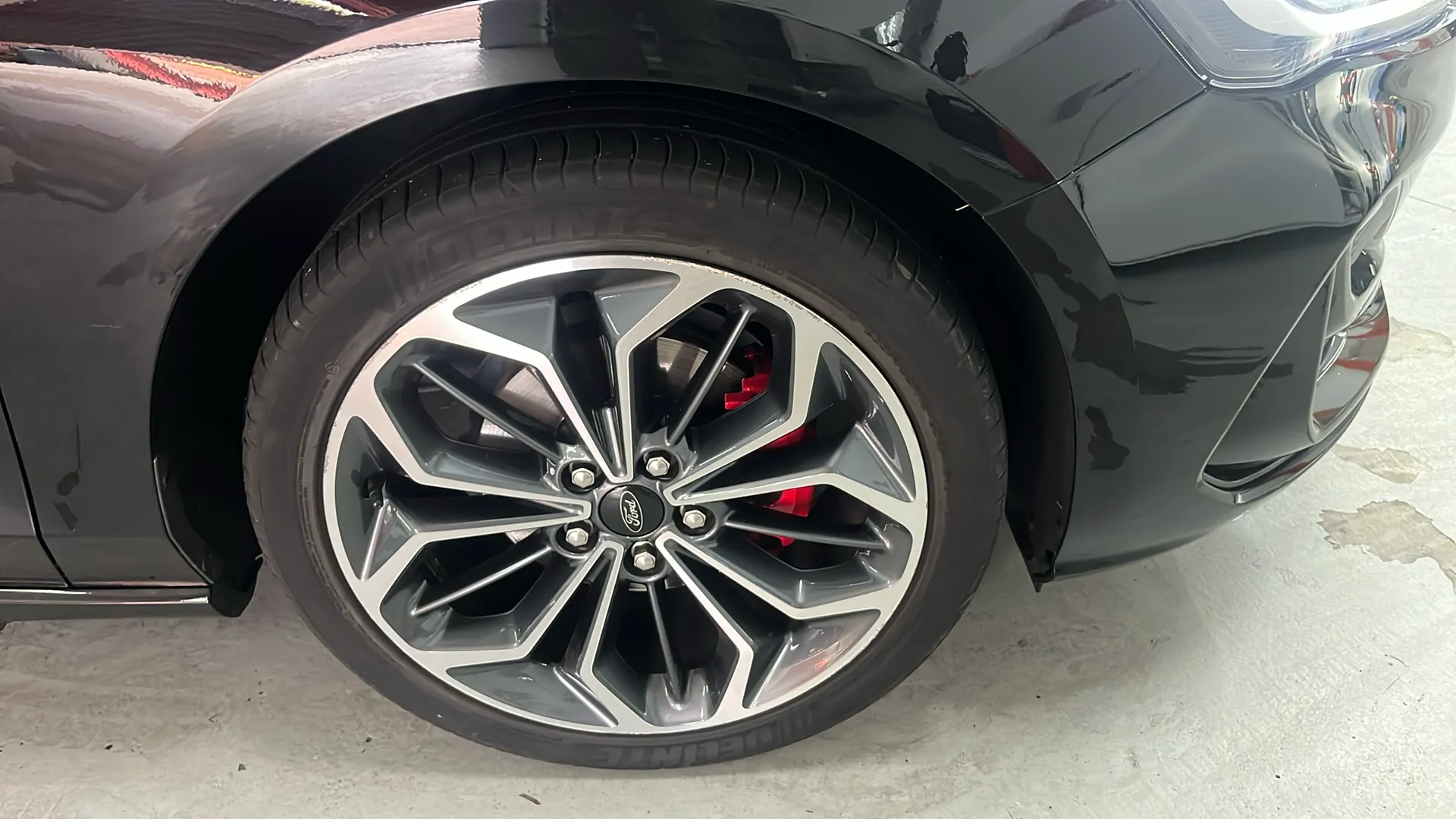 Ford Focus 1.0 EcoBoost MHEV ST-Line Design SIP - foto 23