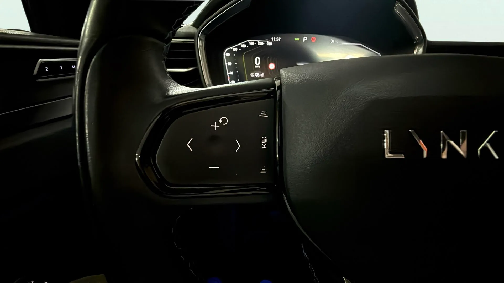 Lynk & Co 01 1.5 PHEV - foto 22