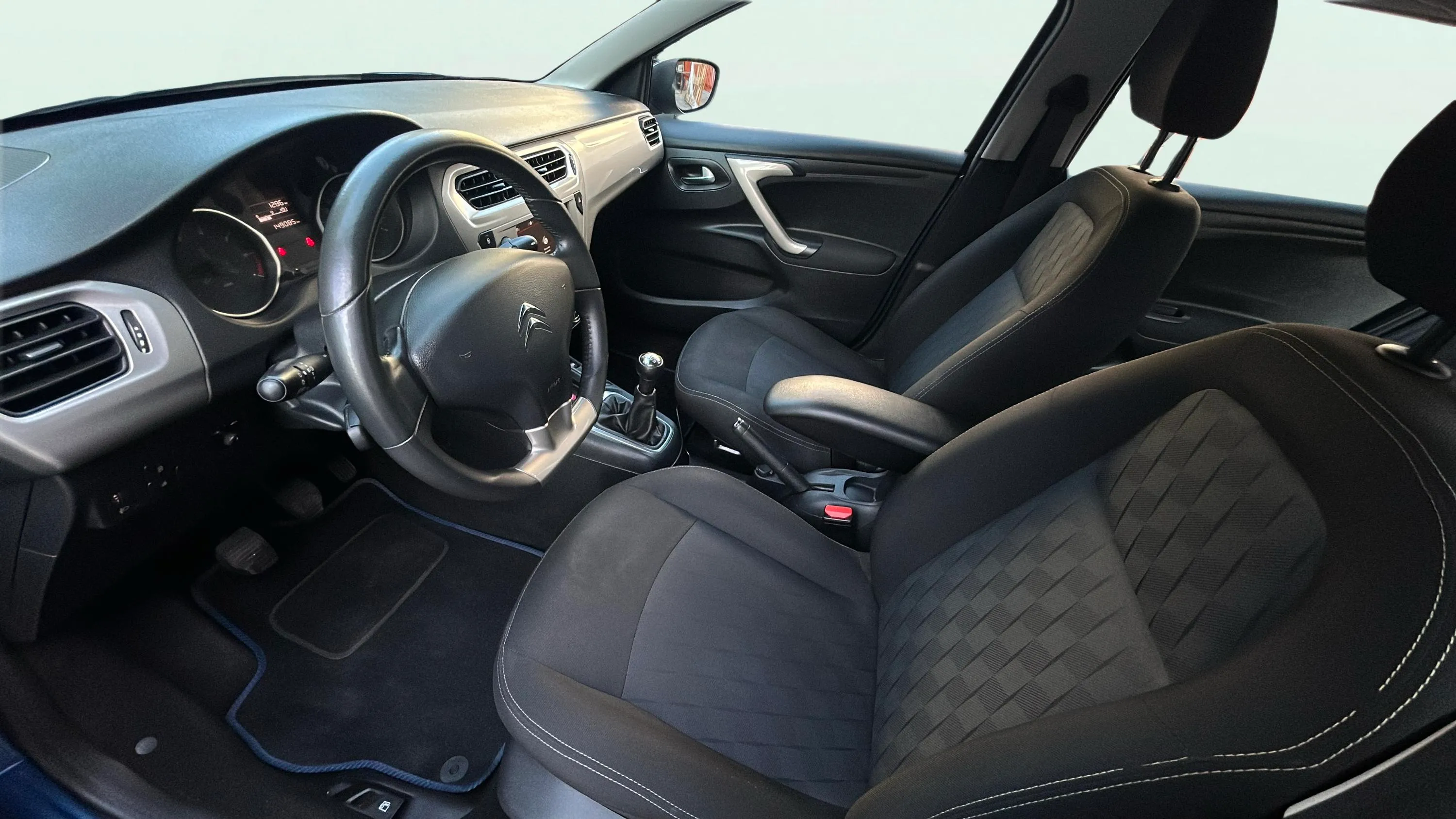 Citroën C-Elysée BlueHDi Shine - foto 13