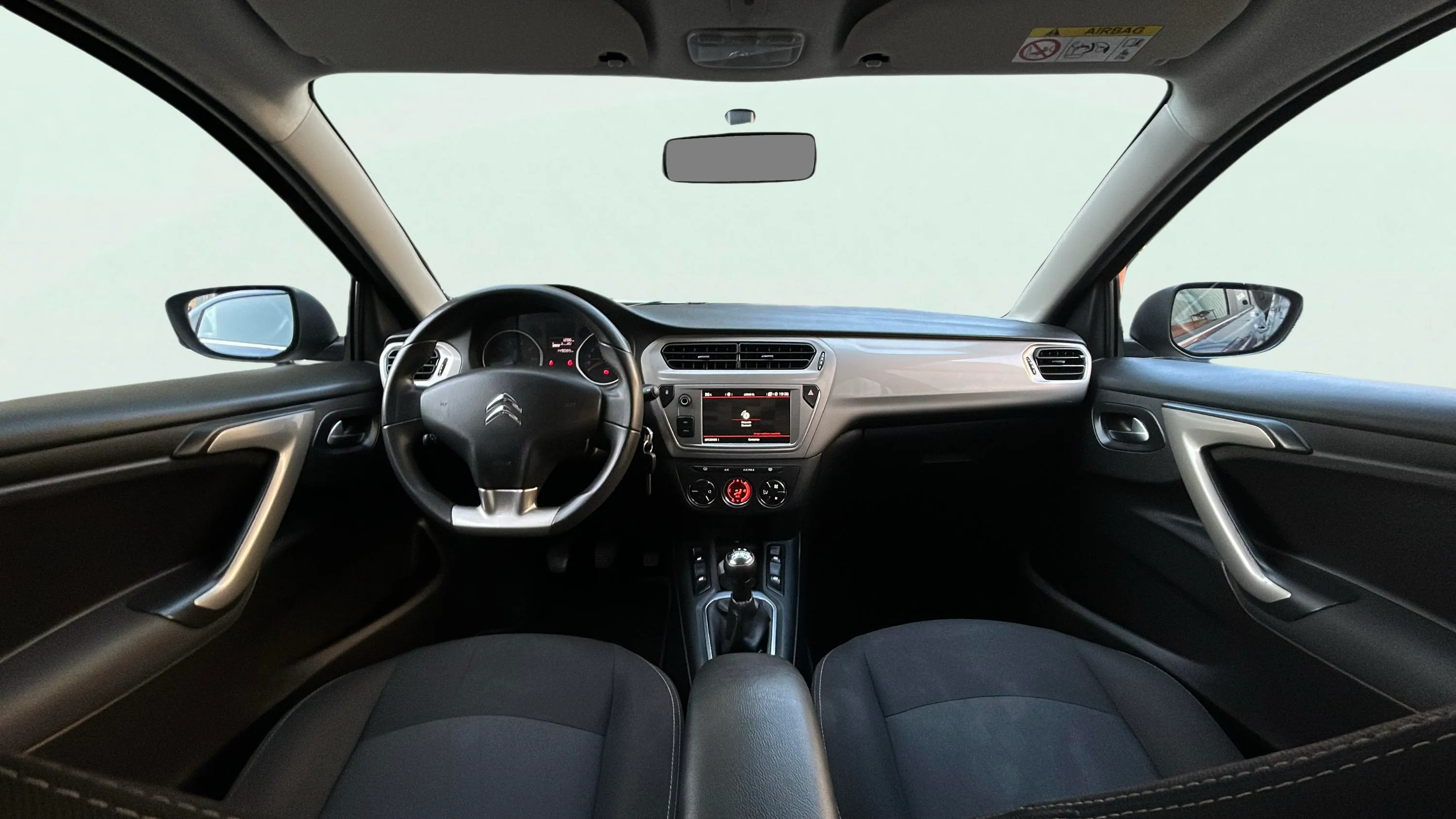 Citroën C-Elysée BlueHDi Shine - foto 9