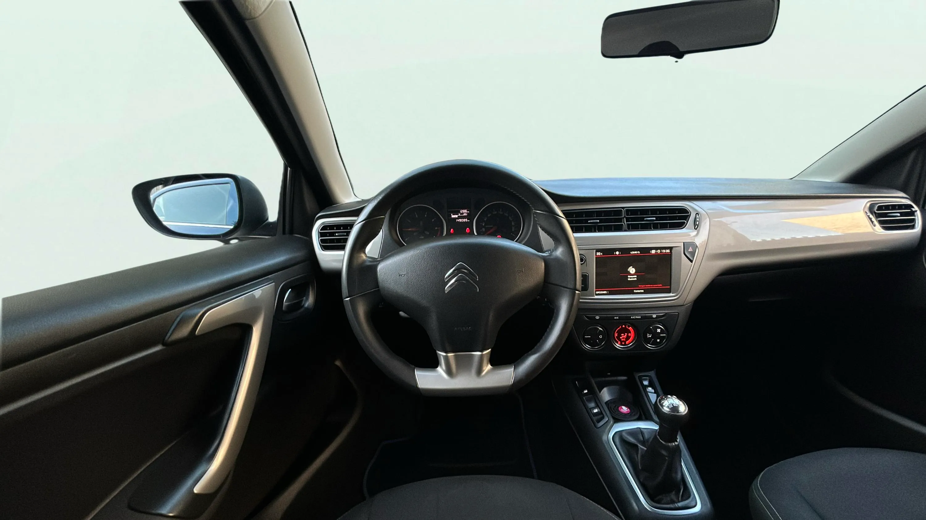 Citroën C-Elysée BlueHDi Shine - foto 11