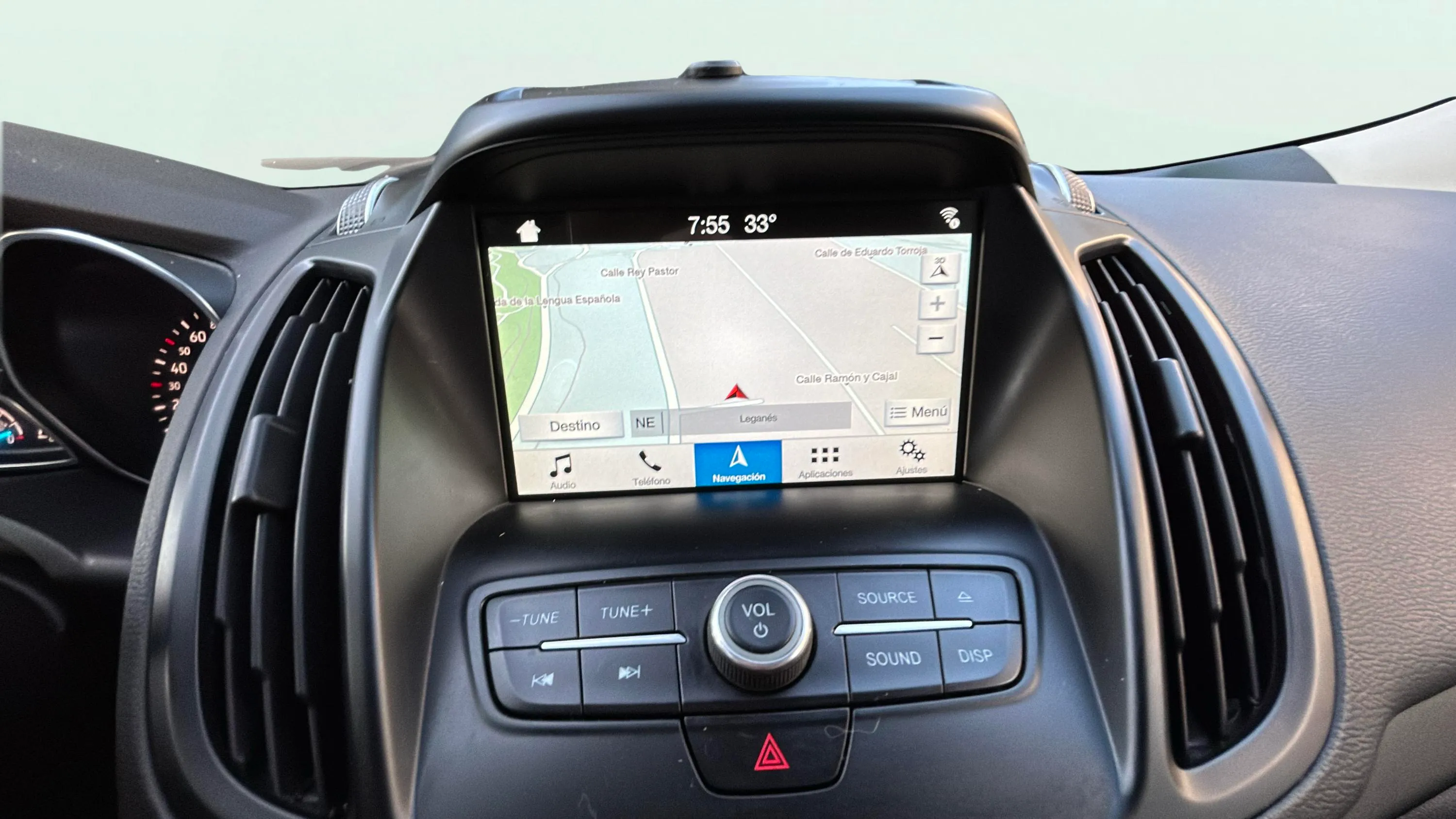 Ford Kuga 1.5 EcoBoost 4x2 Trend - foto 24