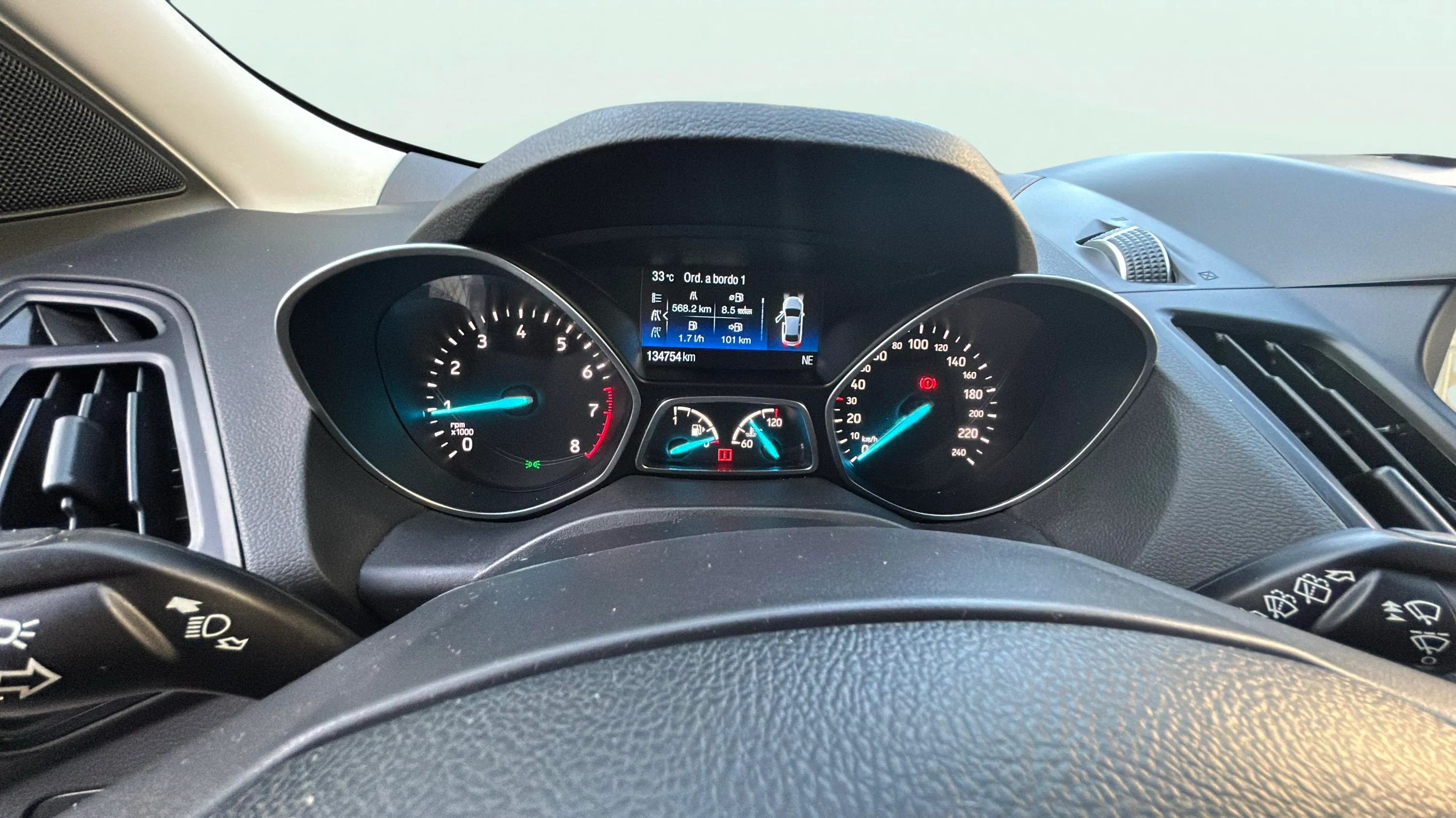 Ford Kuga 1.5 EcoBoost 4x2 Trend - foto 12