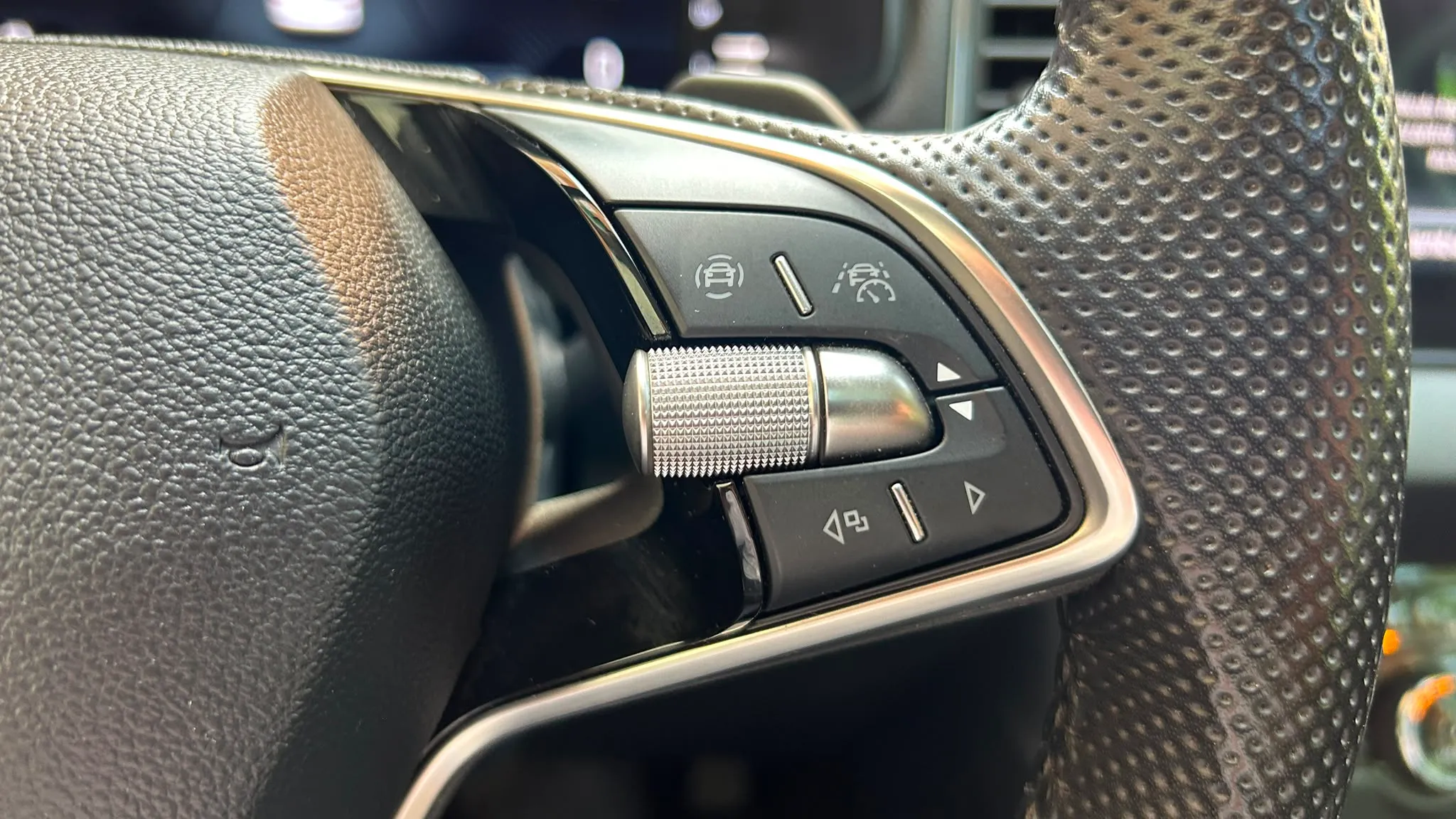Škoda Karoq 1.5 TSI DSG ACT Selection - foto 29