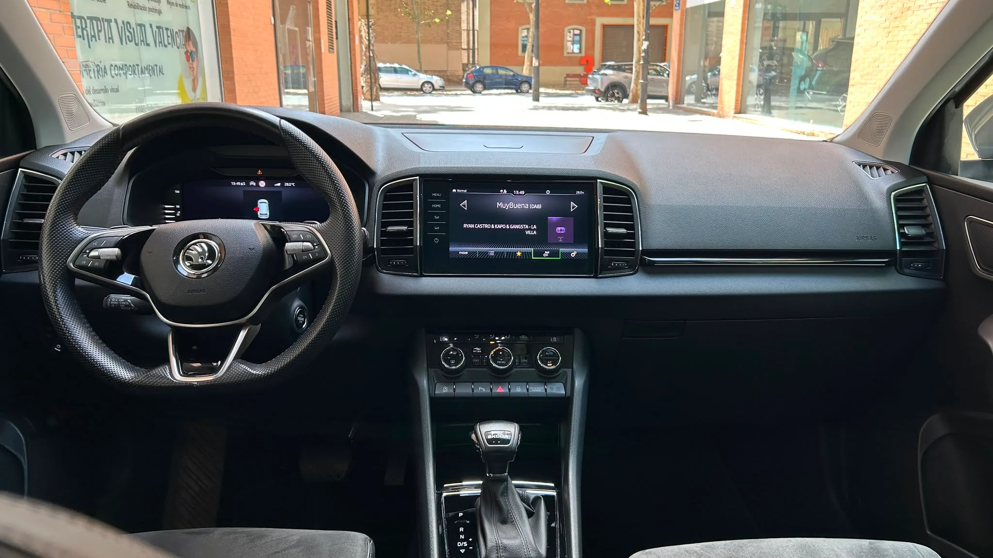 Škoda Karoq 1.5 TSI DSG ACT Selection - foto 7
