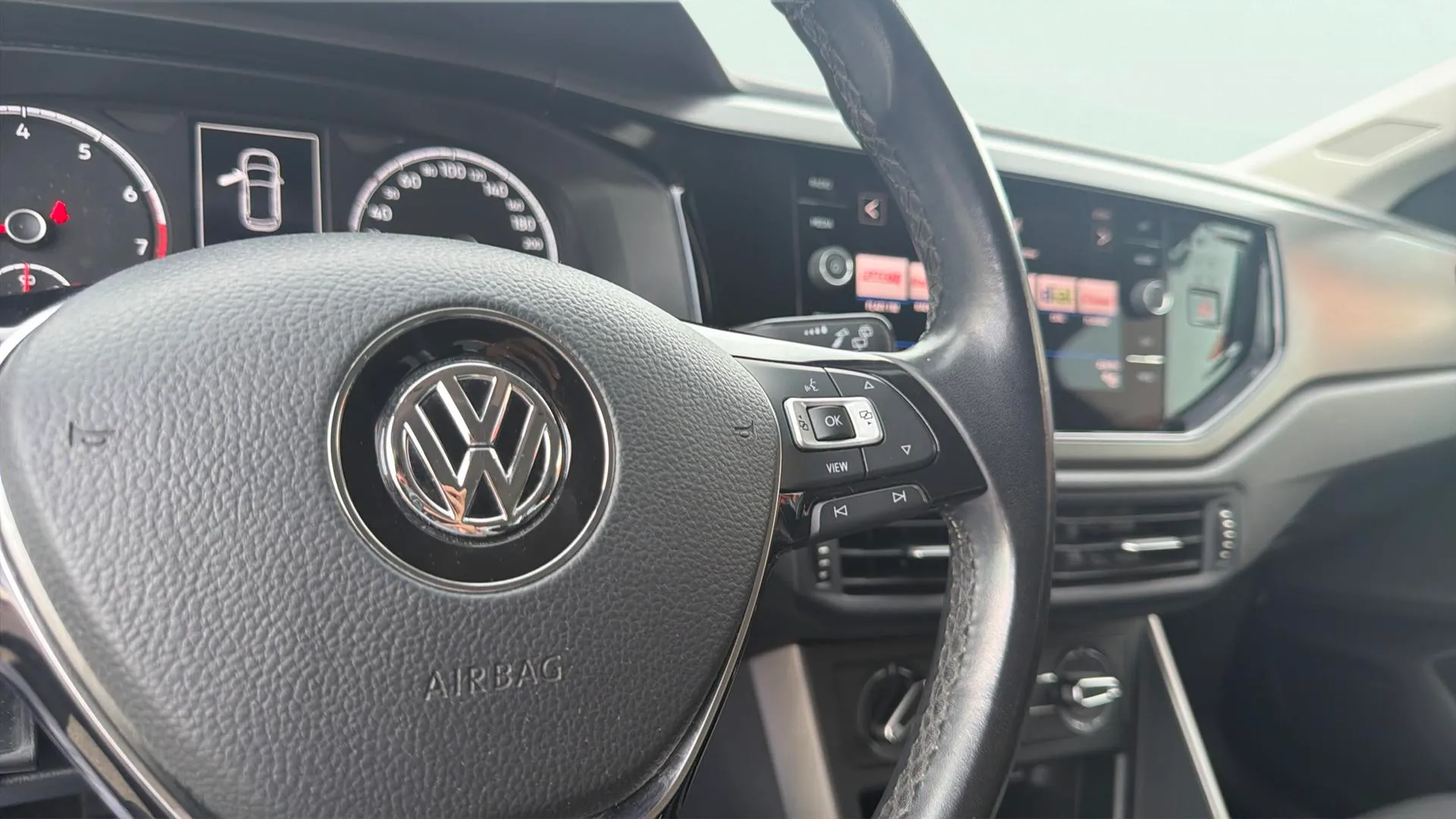 Volkswagen Polo Advance 1.0 TSI - foto 24