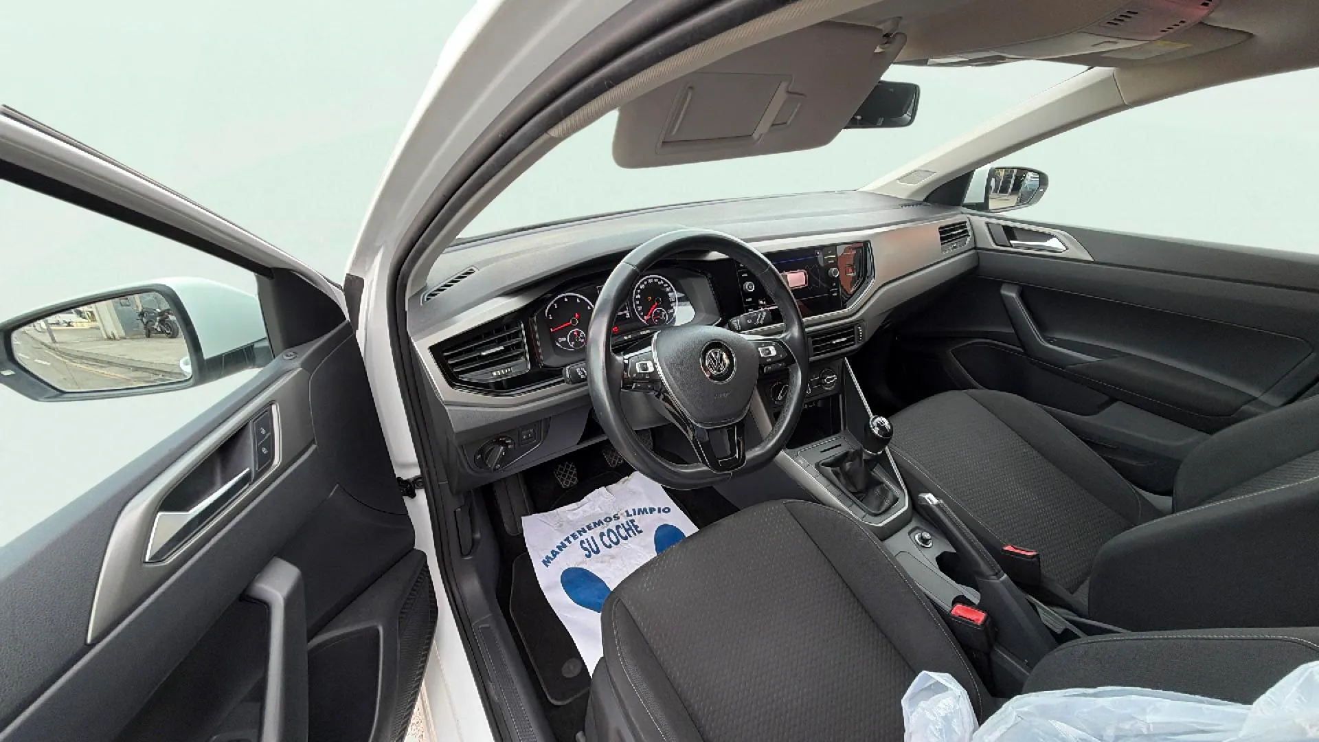 Volkswagen Polo Advance 1.0 TSI - foto 11