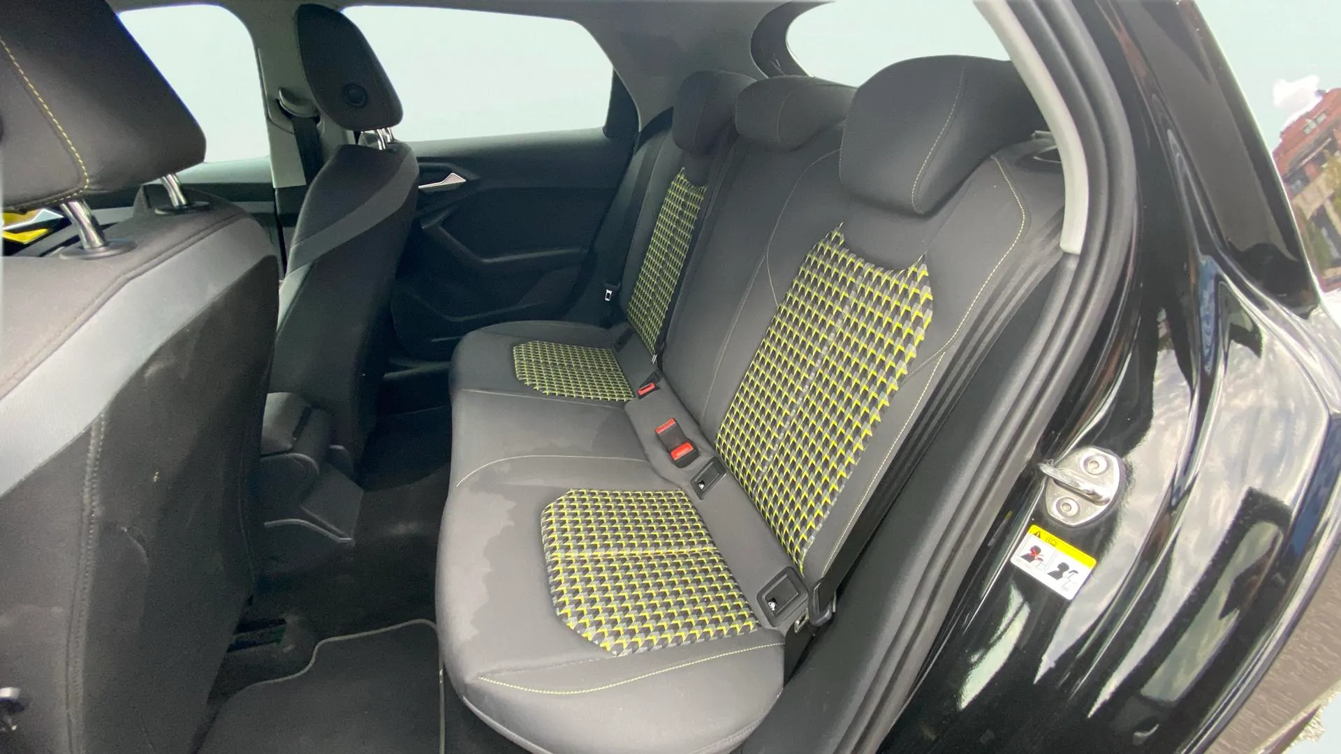 Audi A1 Sportback 25 TFSI - foto 25