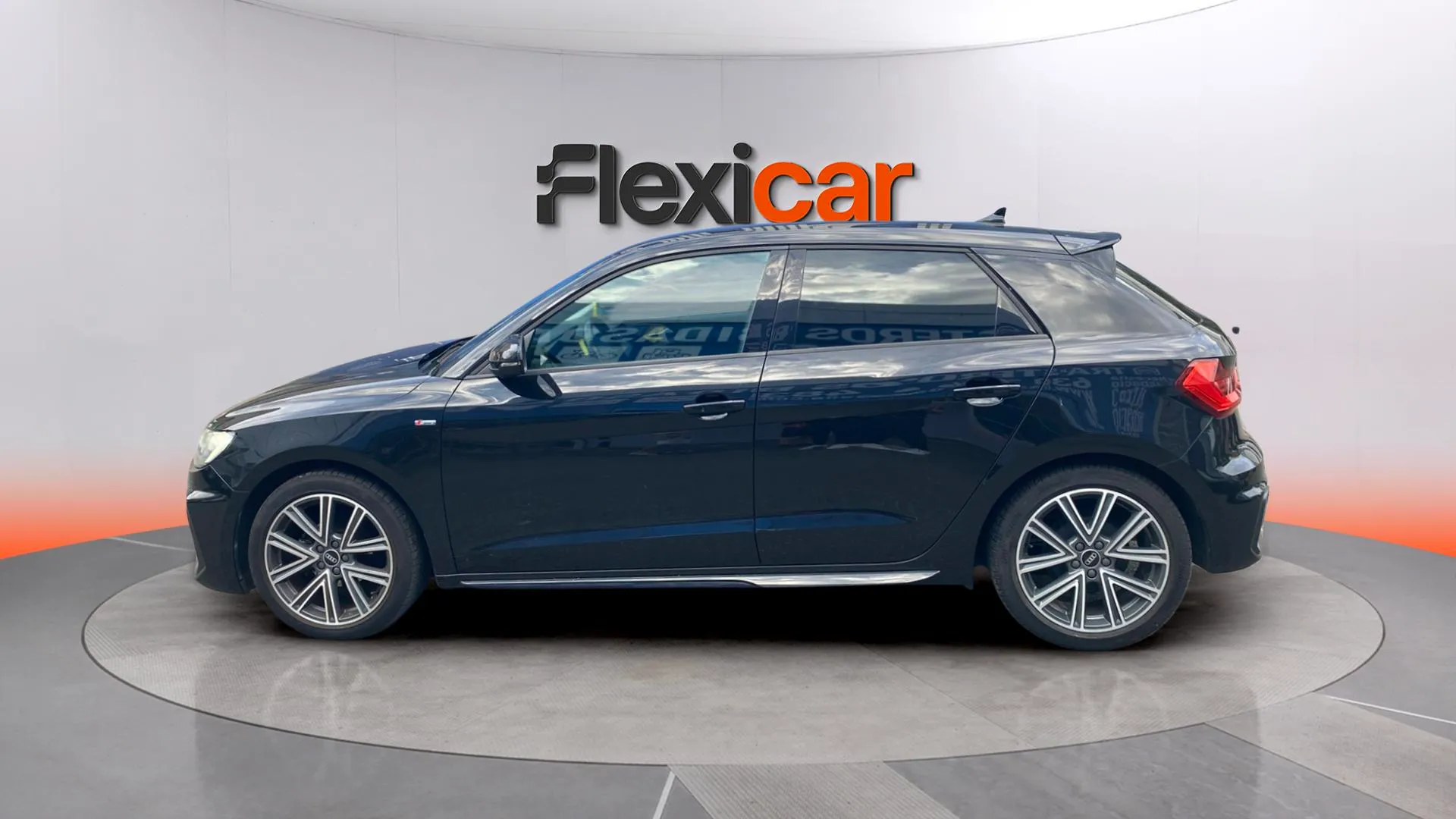 Audi A1 Sportback 25 TFSI - foto 4