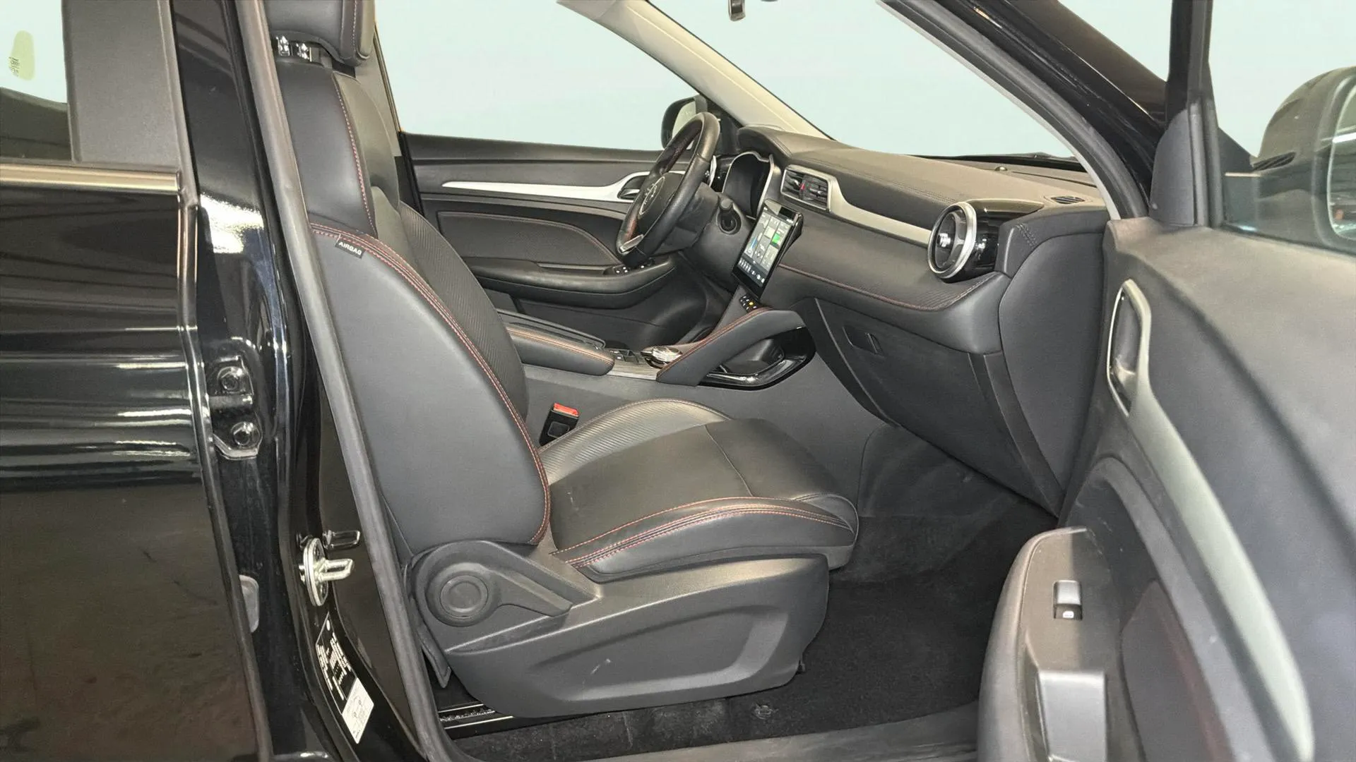 MG ZS Luxury Long Range - foto 9