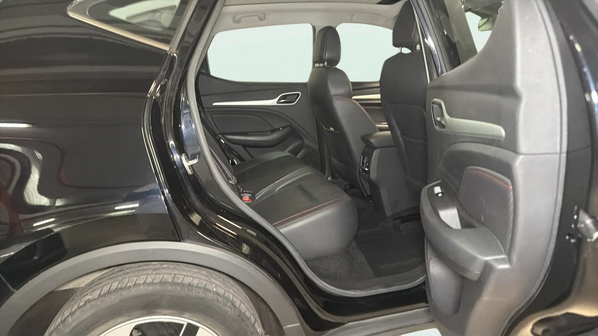 MG ZS Luxury Long Range - foto 11