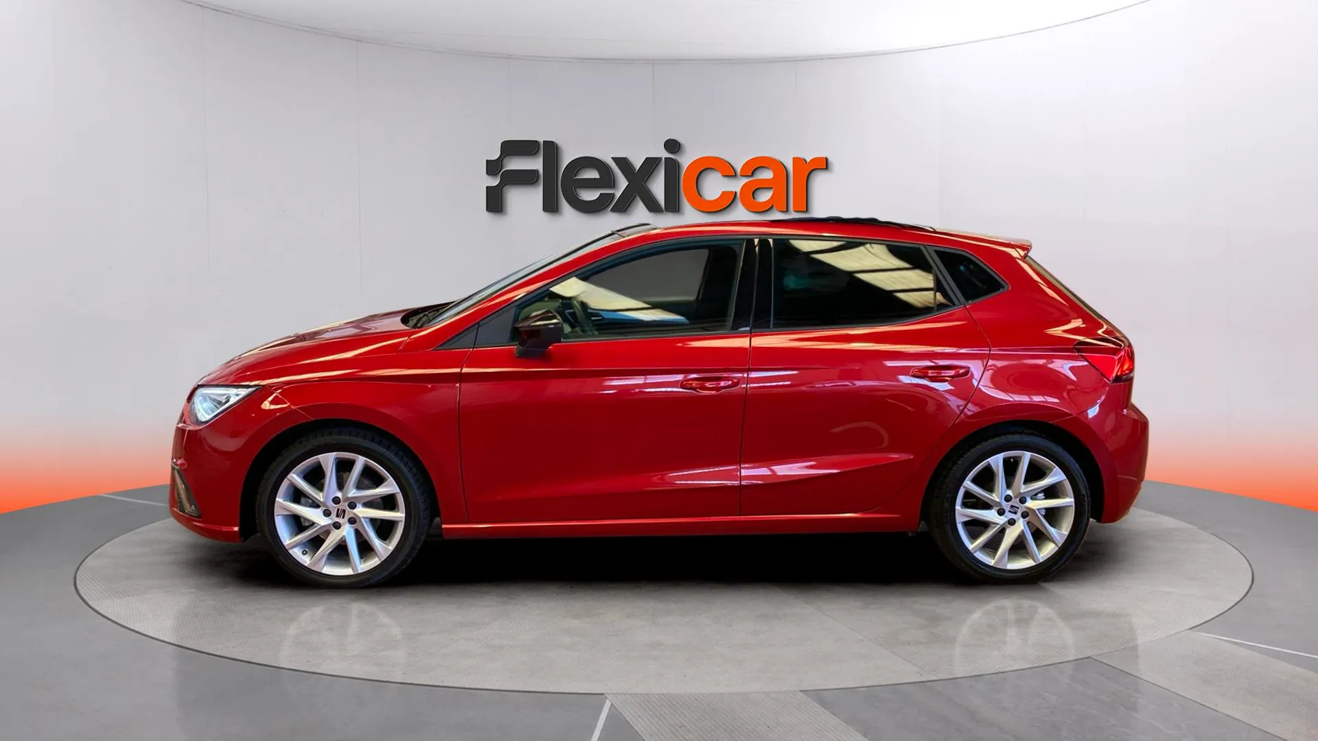 SEAT Ibiza 1.5 TSI DSG FR - foto 4