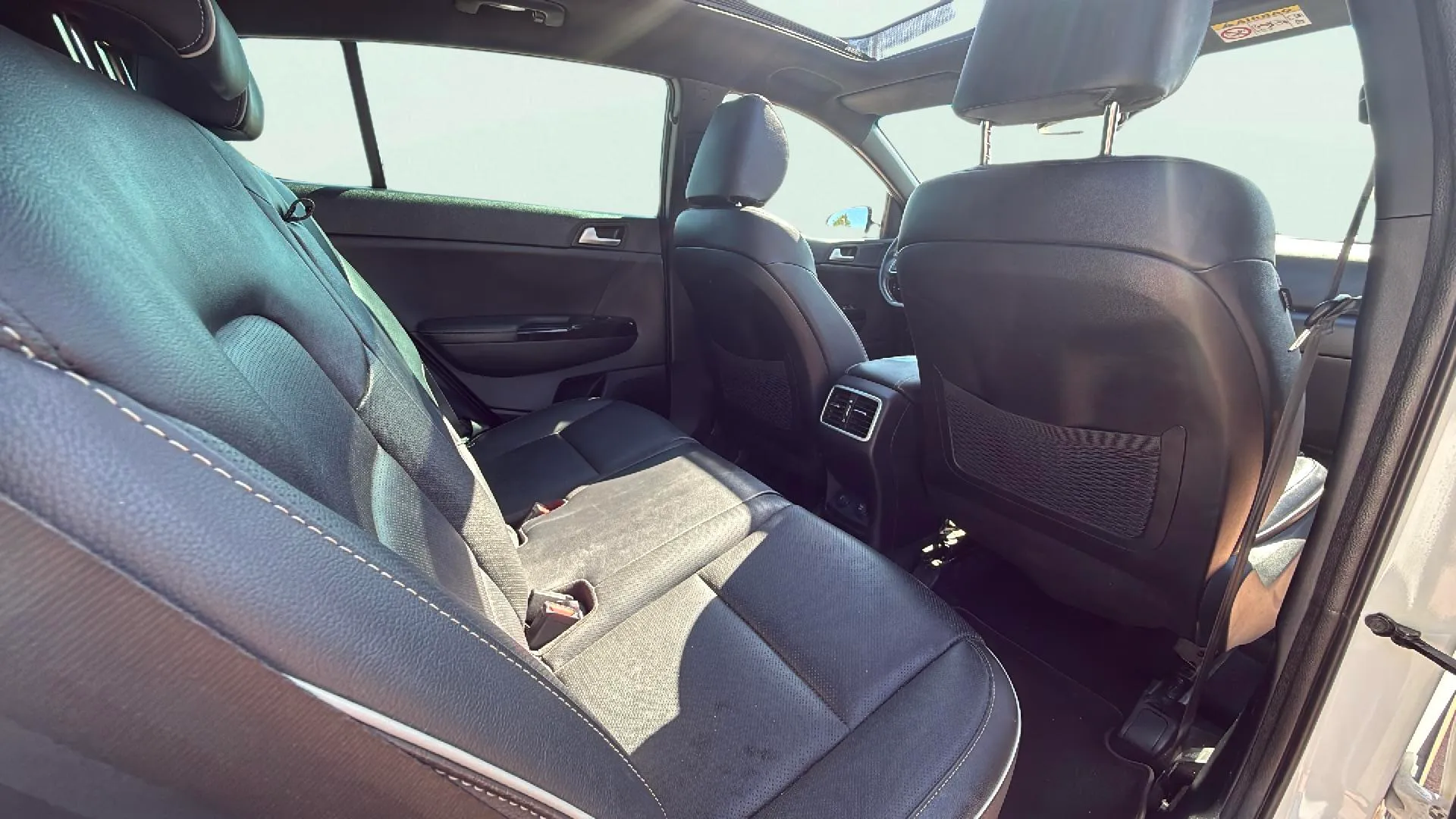 Kia Sportage 1.6 T-GDi GT Line Plus DCT 4x4 - foto 14