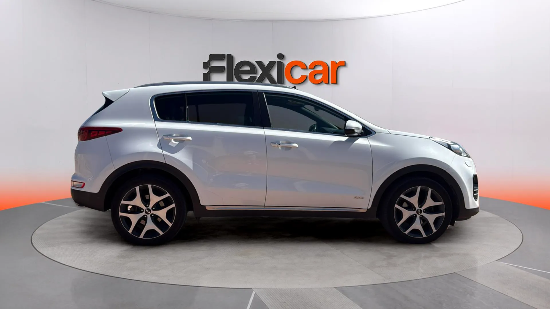 Kia Sportage 1.6 T-GDi GT Line Plus DCT 4x4 - foto 6