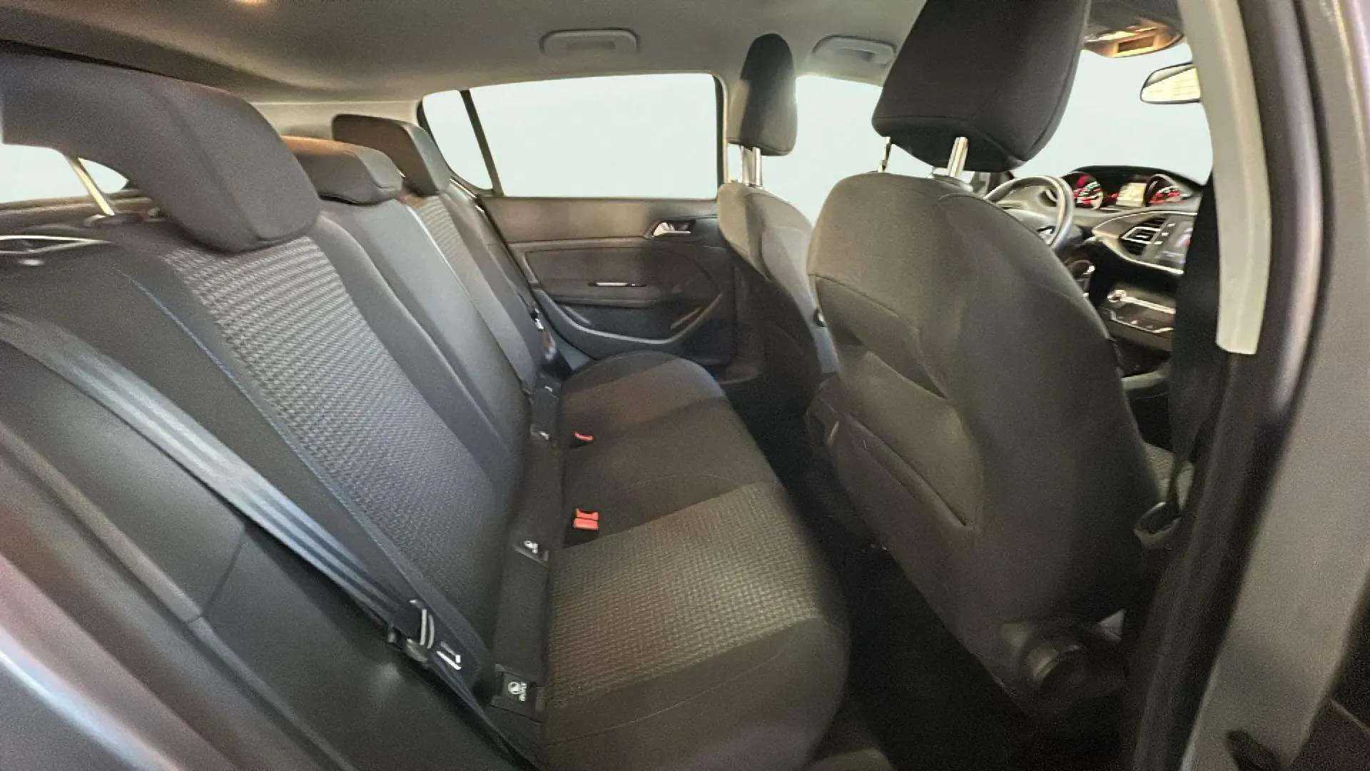 Peugeot 308 Access PureTech 110 - foto 22