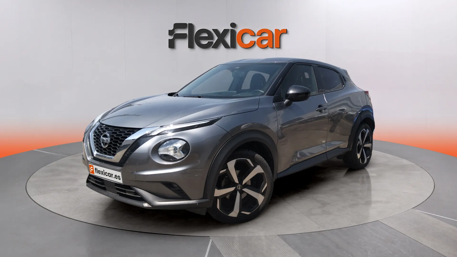 Nissan Juke DIG-T 6 M/T Tekna - foto 2