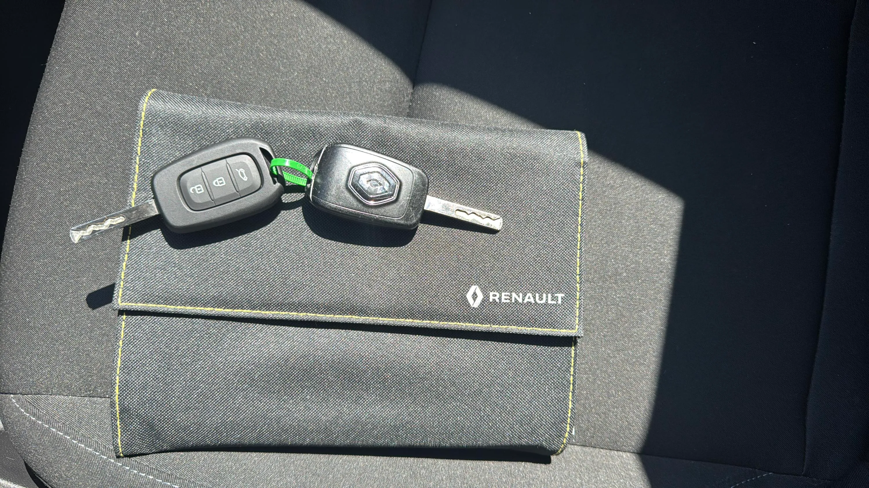 Renault Clio Business SCe - foto 22