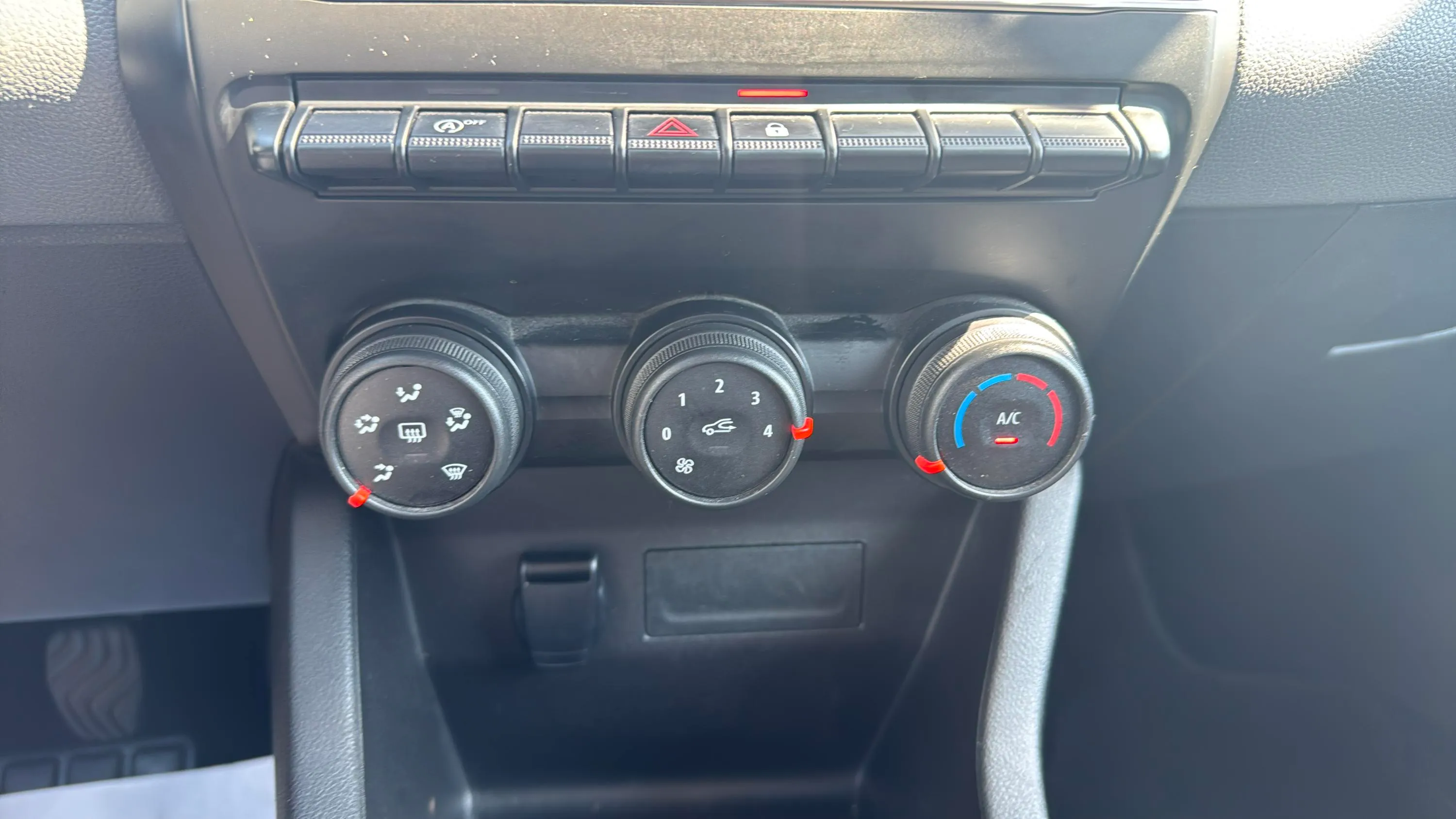 Renault Clio Business SCe - foto 20