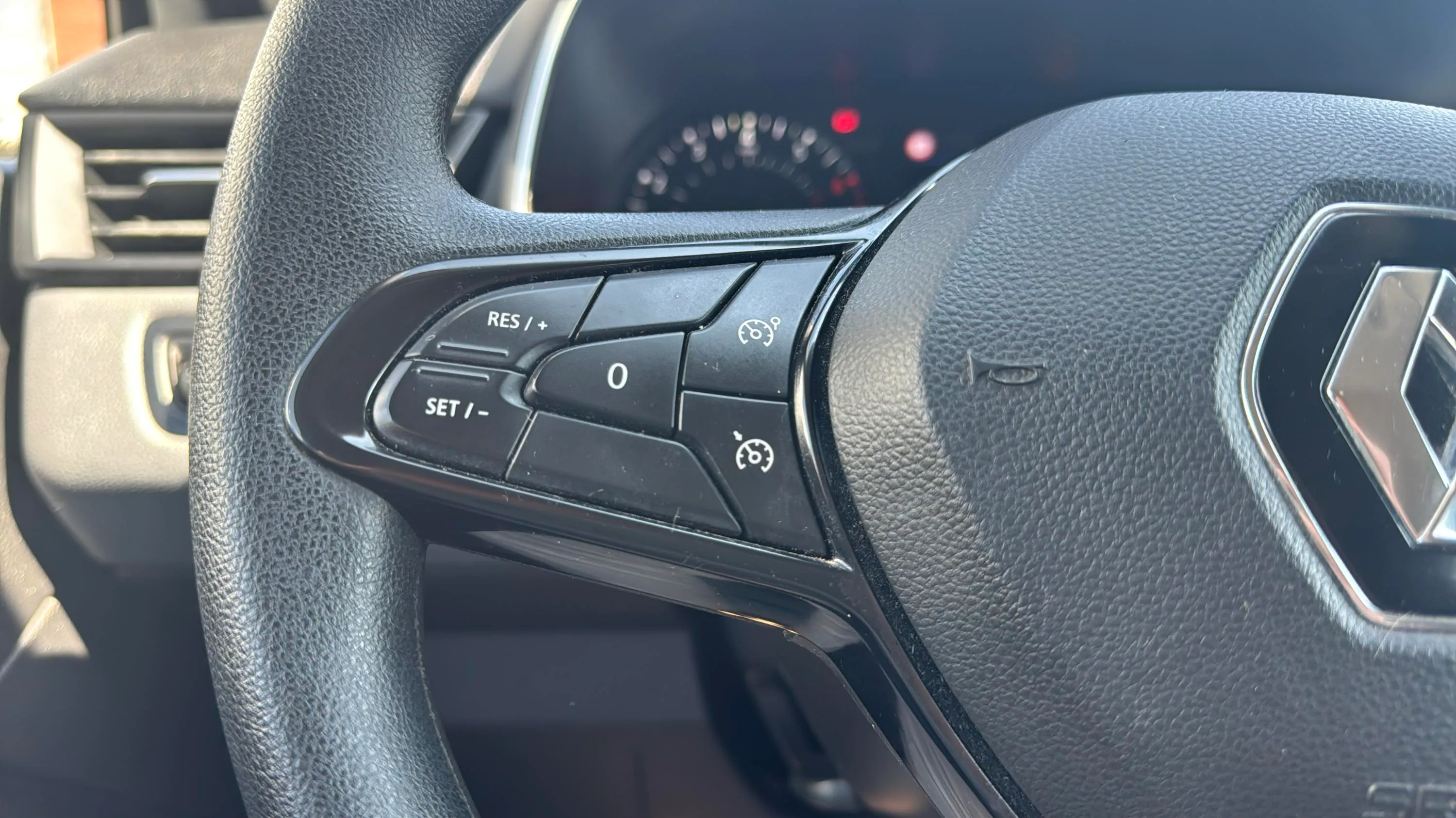 Renault Clio Business SCe - foto 18