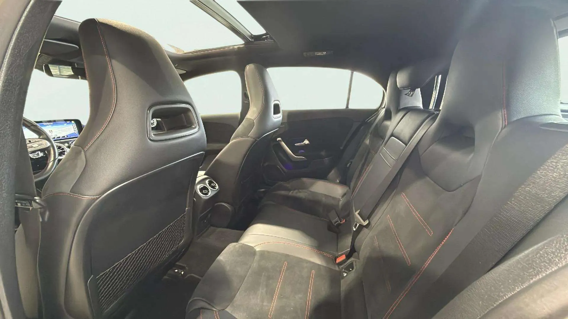Mercedes-Benz Clase A A 200 d - foto 26