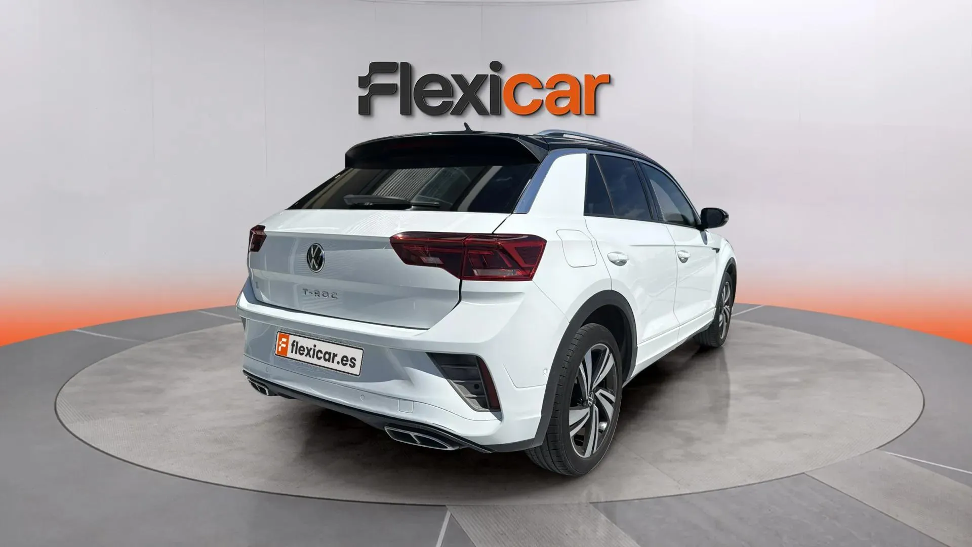Volkswagen T-Roc R-Line 1.5 TSI DSG - foto 7