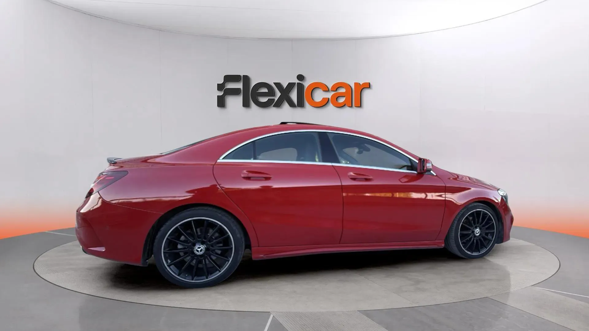 Mercedes-Benz CLA 200 - foto 13
