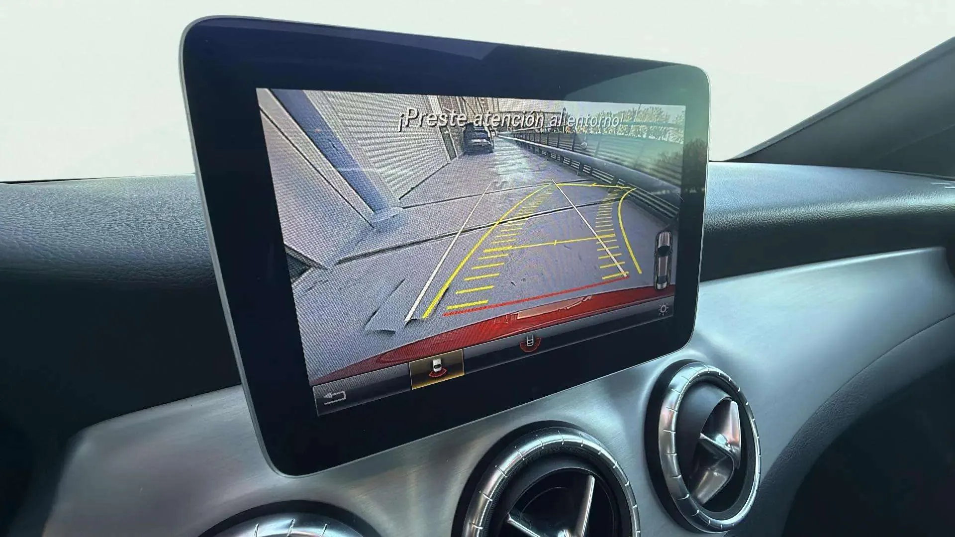 Mercedes-Benz CLA 200 - foto 36