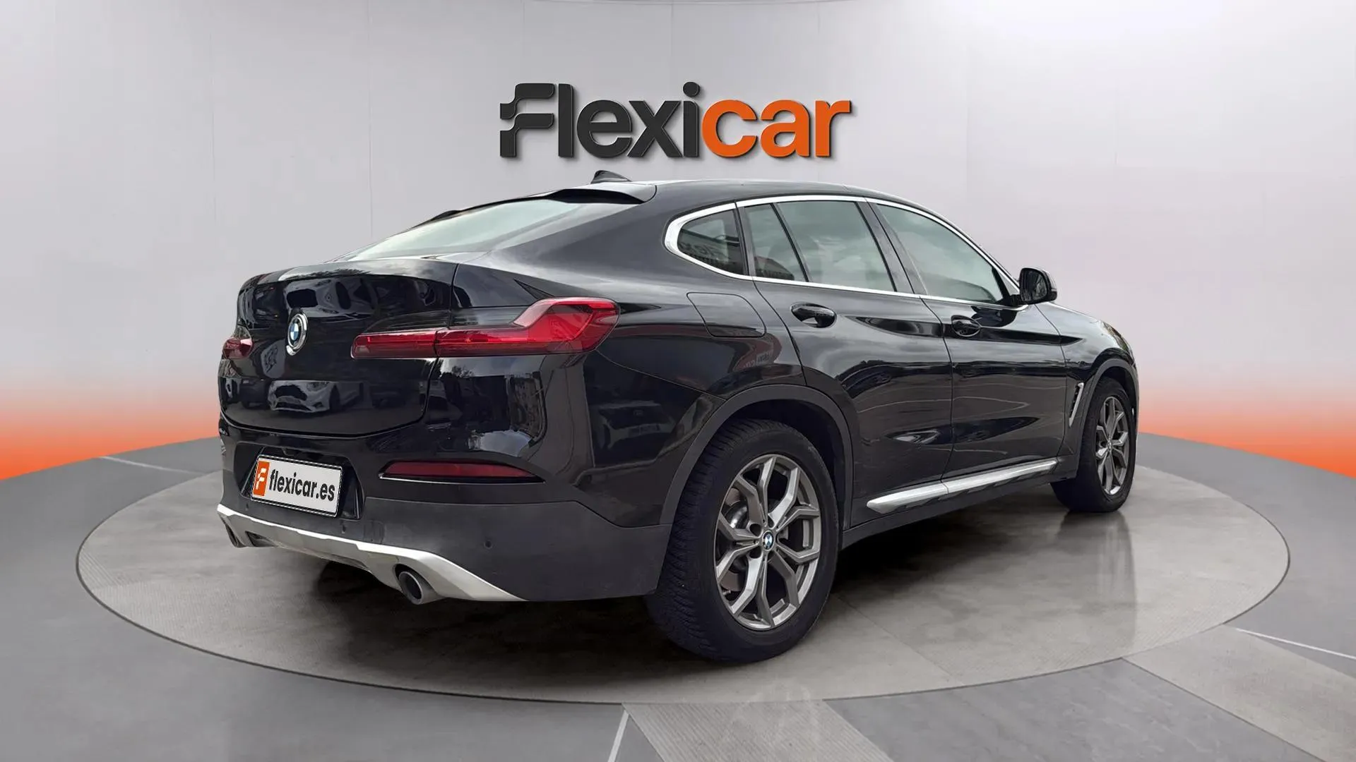 BMW X4 xDrive25d - foto 8