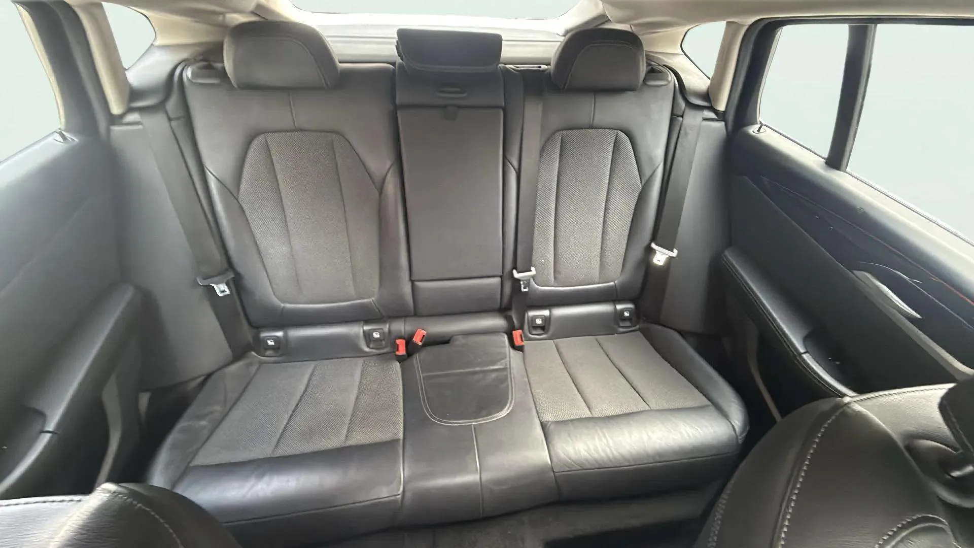 BMW X4 xDrive25d - foto 18