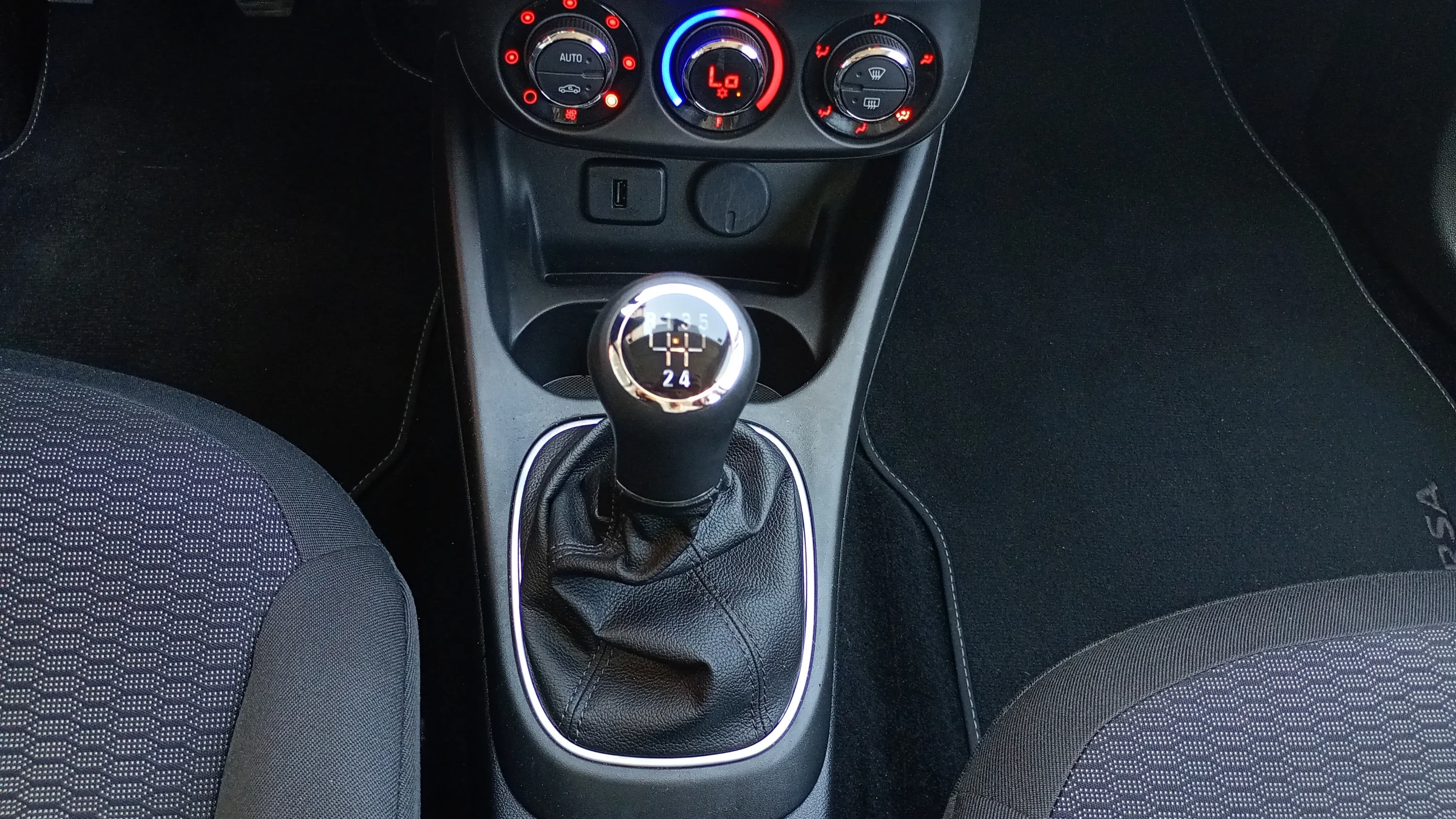 Opel Corsa 1.4 Business - foto 14