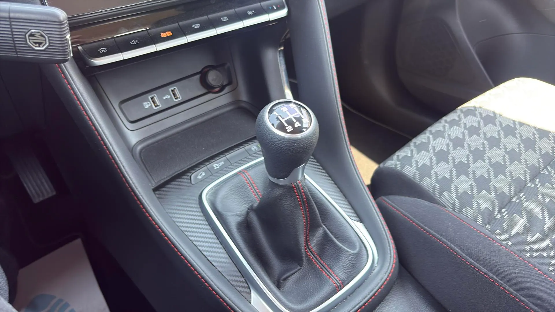 MG ZS 1.5 Comfort - foto 18