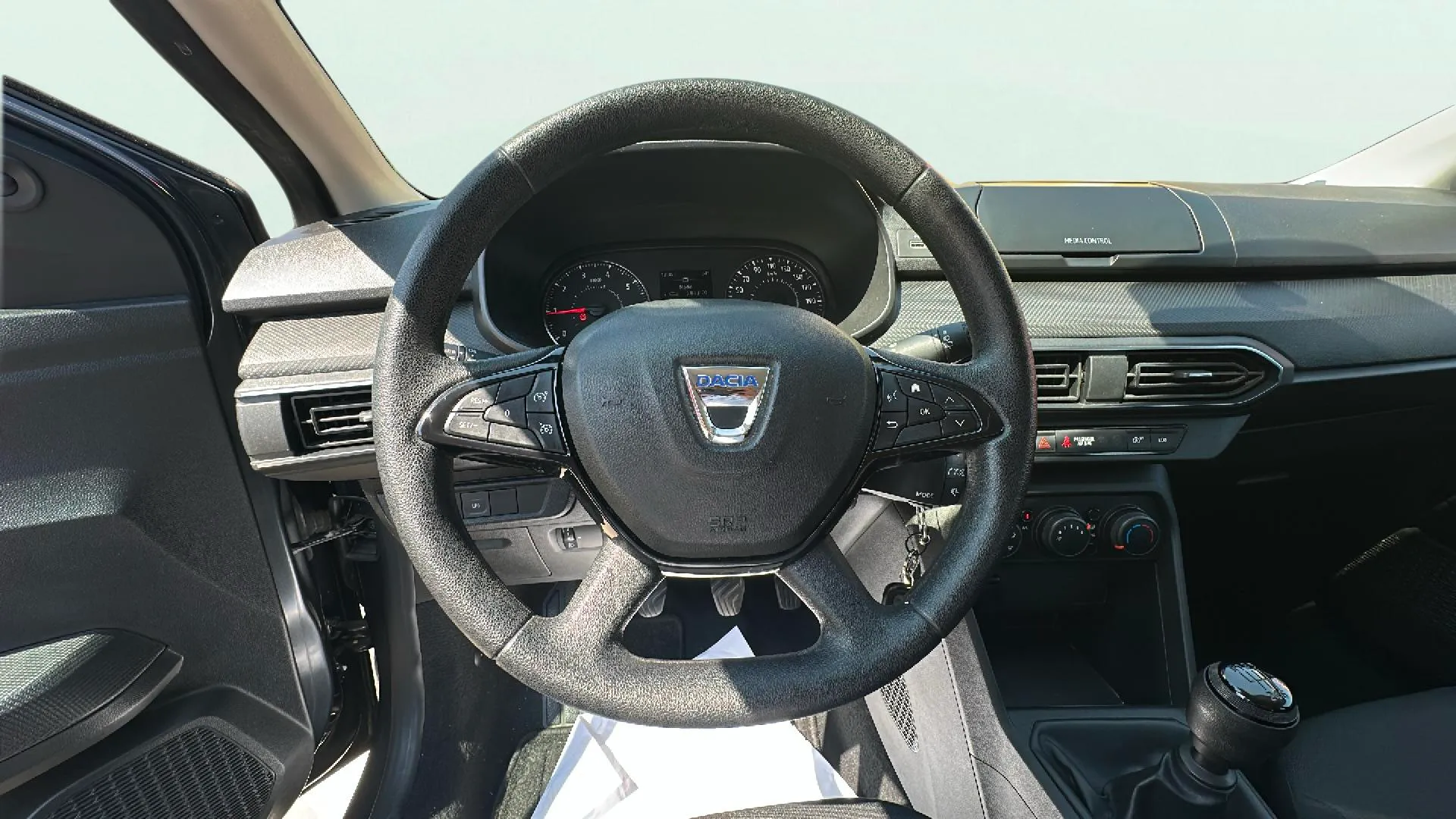 Dacia Sandero Essential ECO-G - foto 9