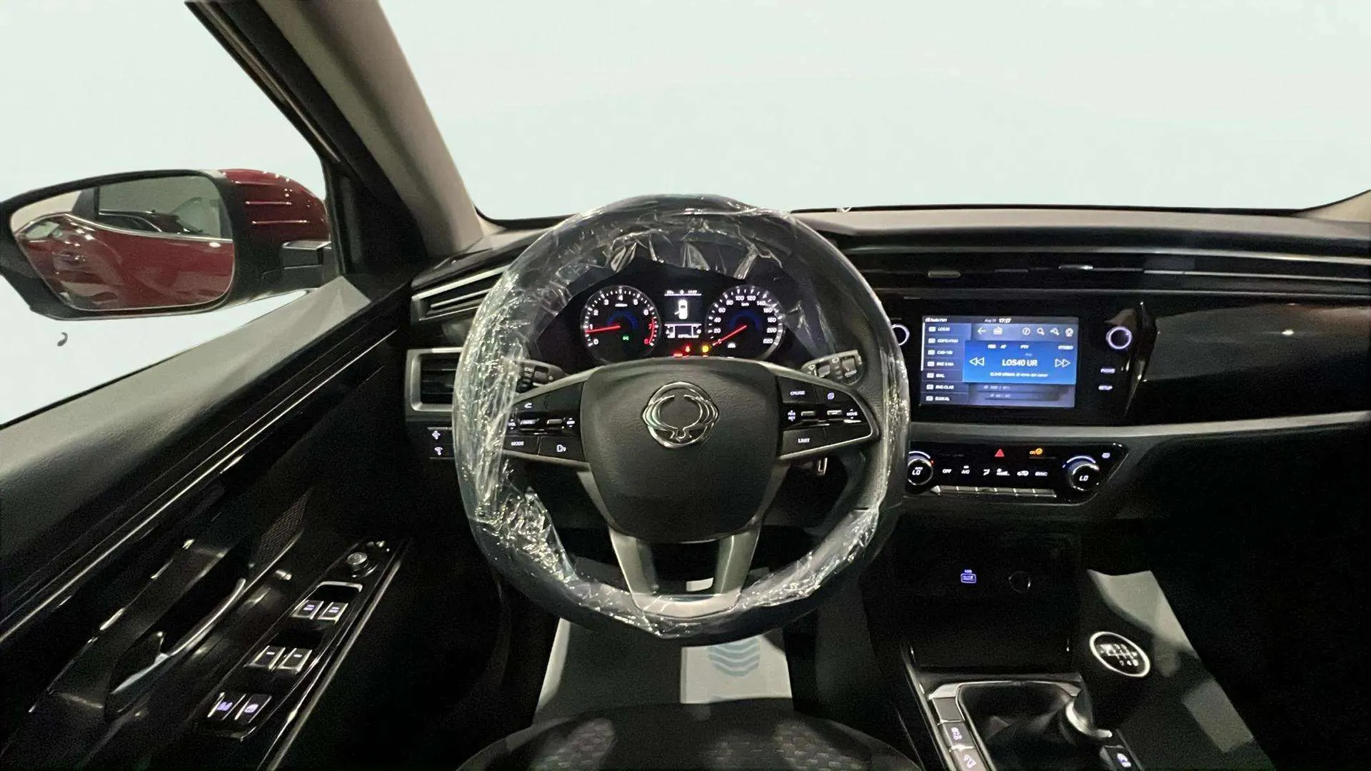 SsangYong Korando G15T LP Urban - foto 11