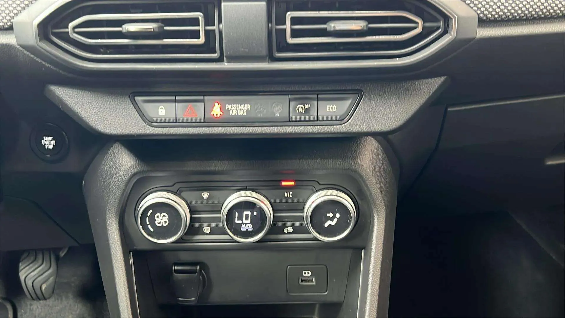Dacia Jogger Comfort TCe 7 plazas - foto 11