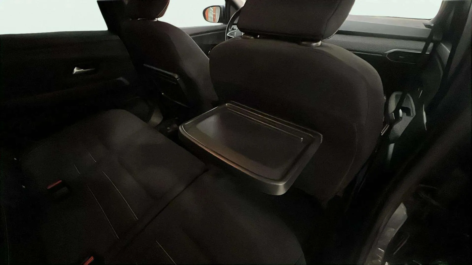 Dacia Jogger Comfort TCe 7 plazas - foto 18