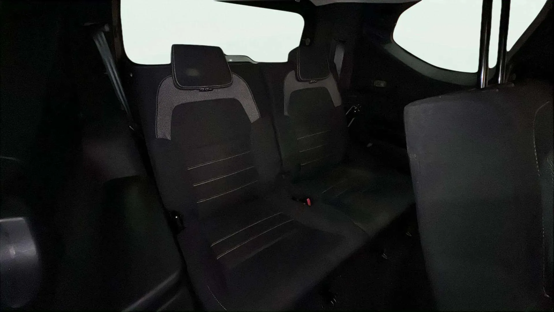 Dacia Jogger Comfort TCe 7 plazas - foto 17
