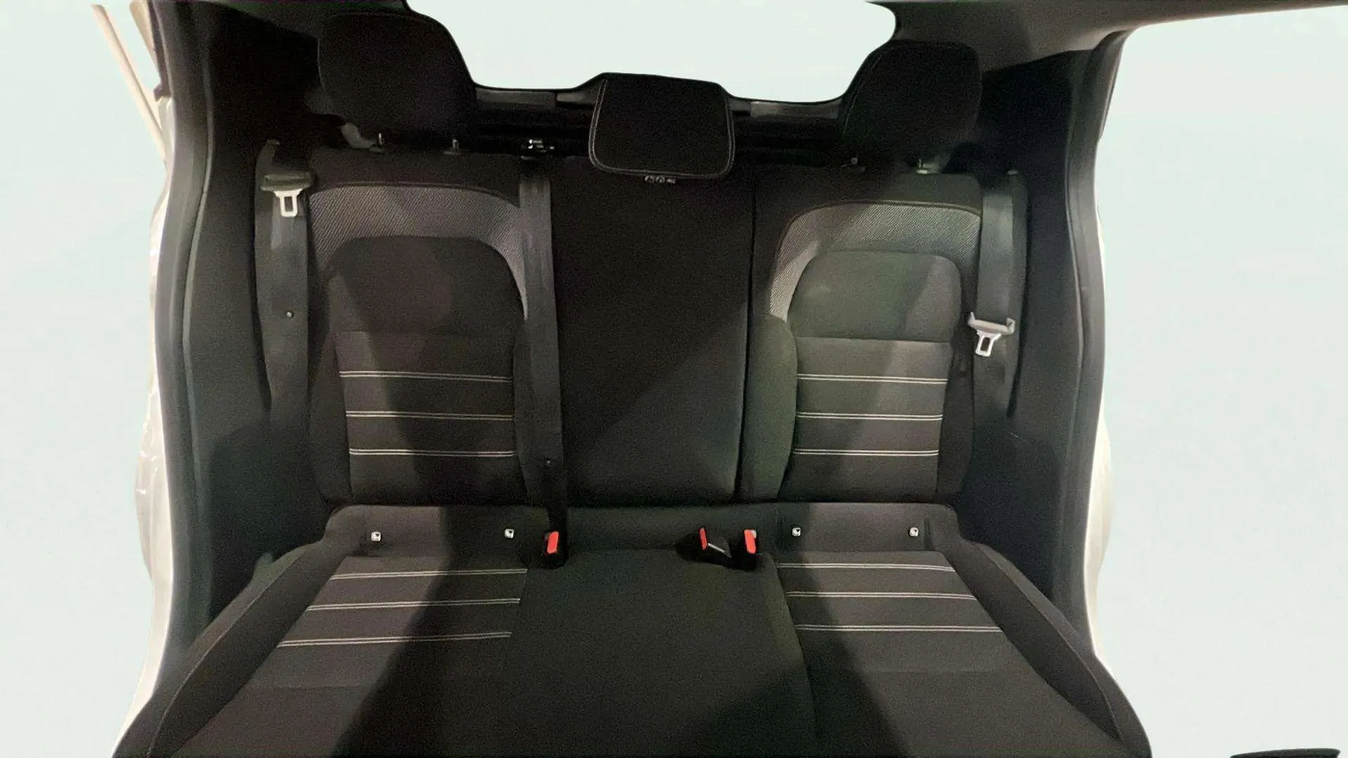 Dacia Sandero Stepway Essential TCe (90V) - foto 16