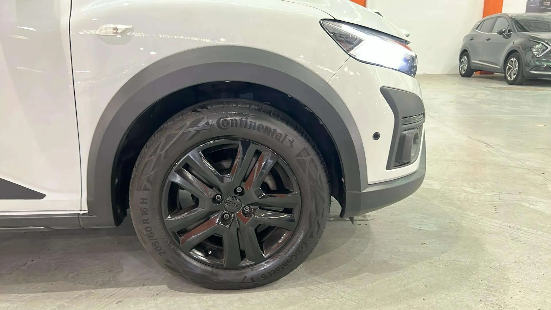 Dacia Sandero Stepway Essential TCe (90V) - foto 18