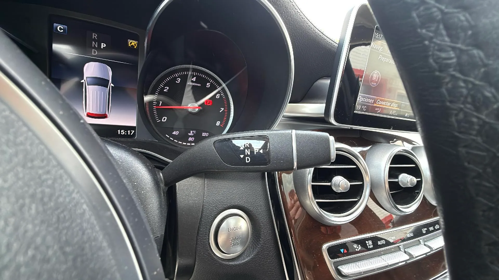 Mercedes-Benz GLC 250 4MATIC - foto 10