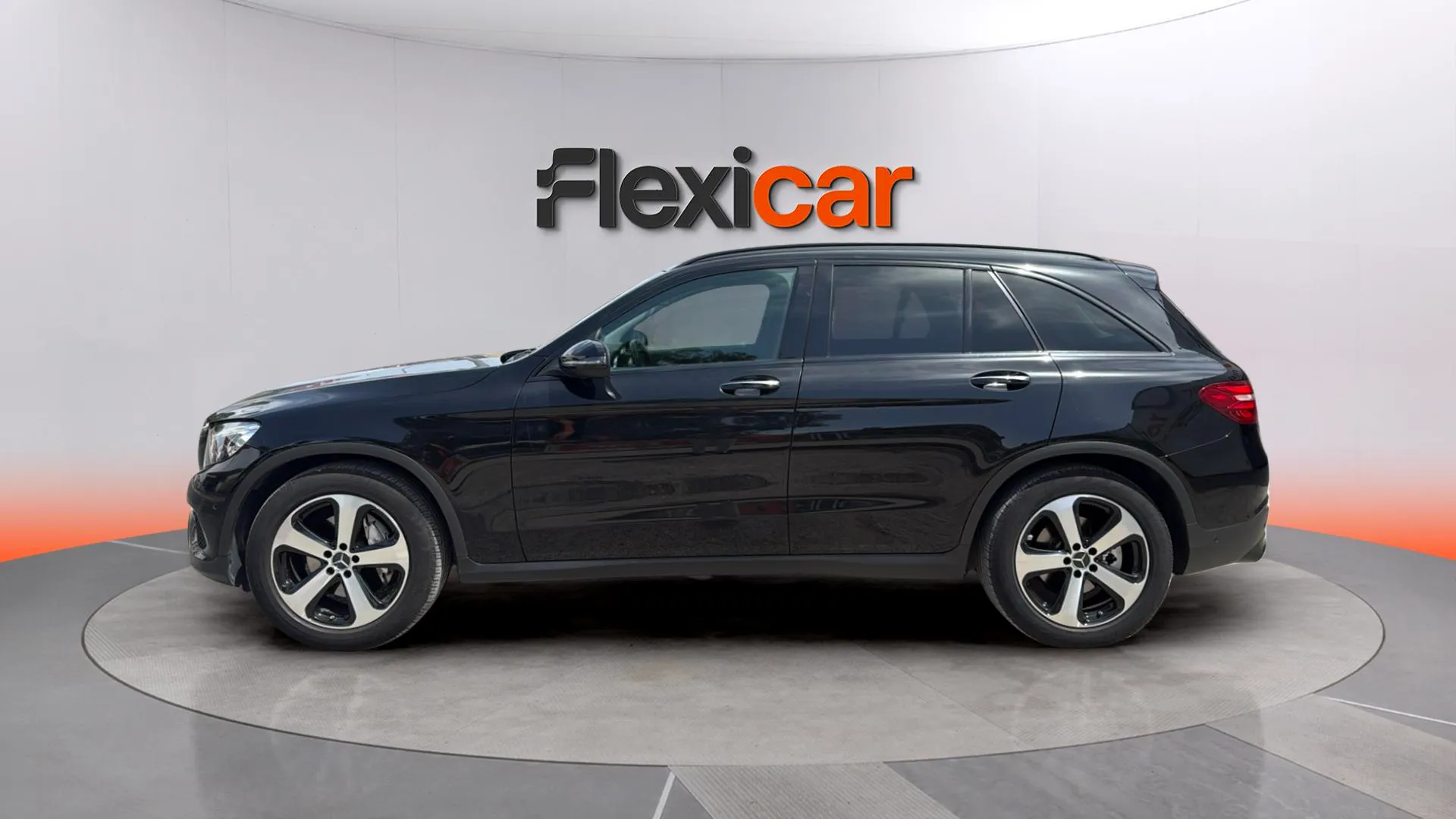 Mercedes-Benz GLC 250 4MATIC - foto 4