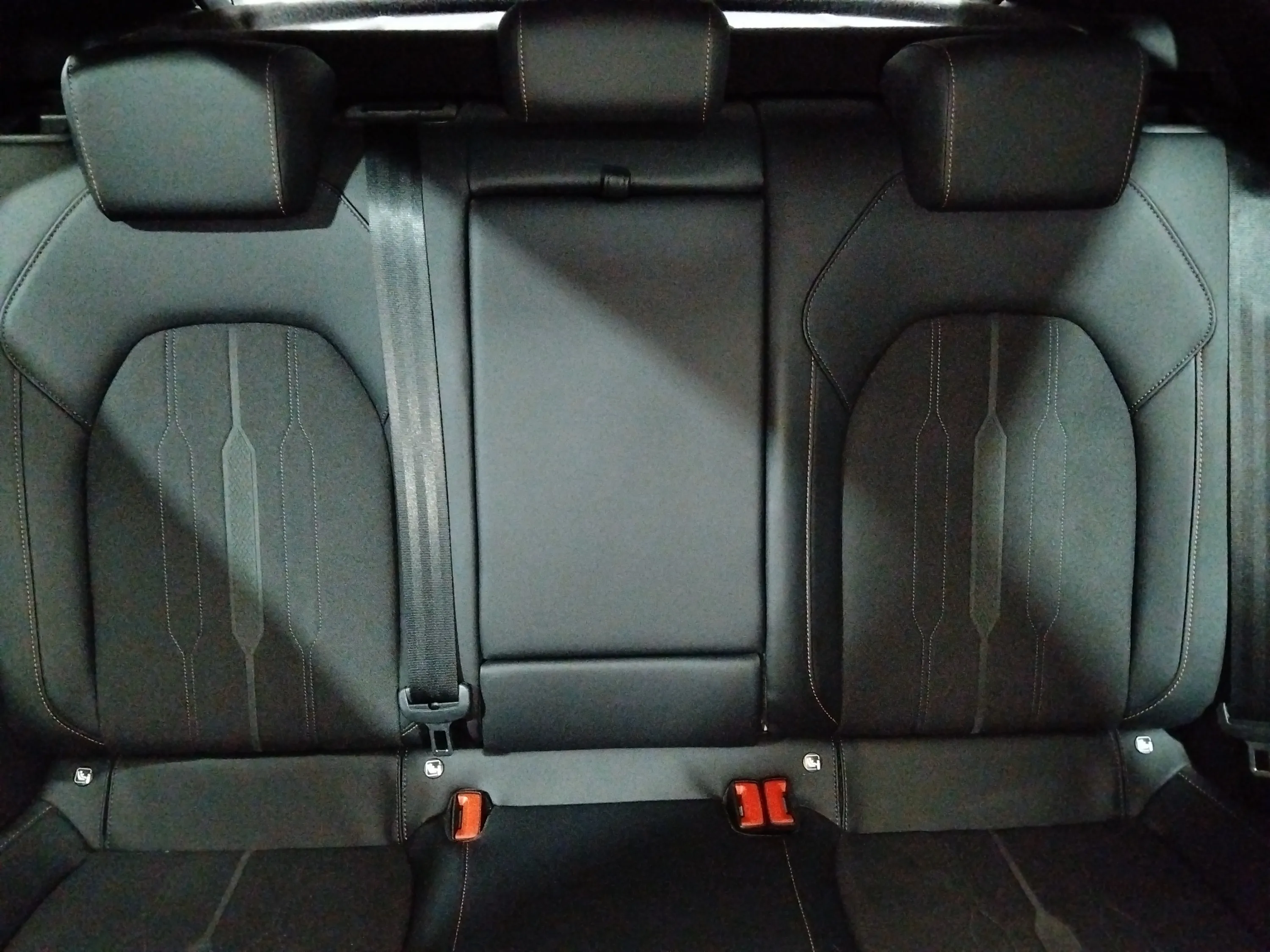 Cupra Formentor 1.4 e-Hybrid DSG - foto 15
