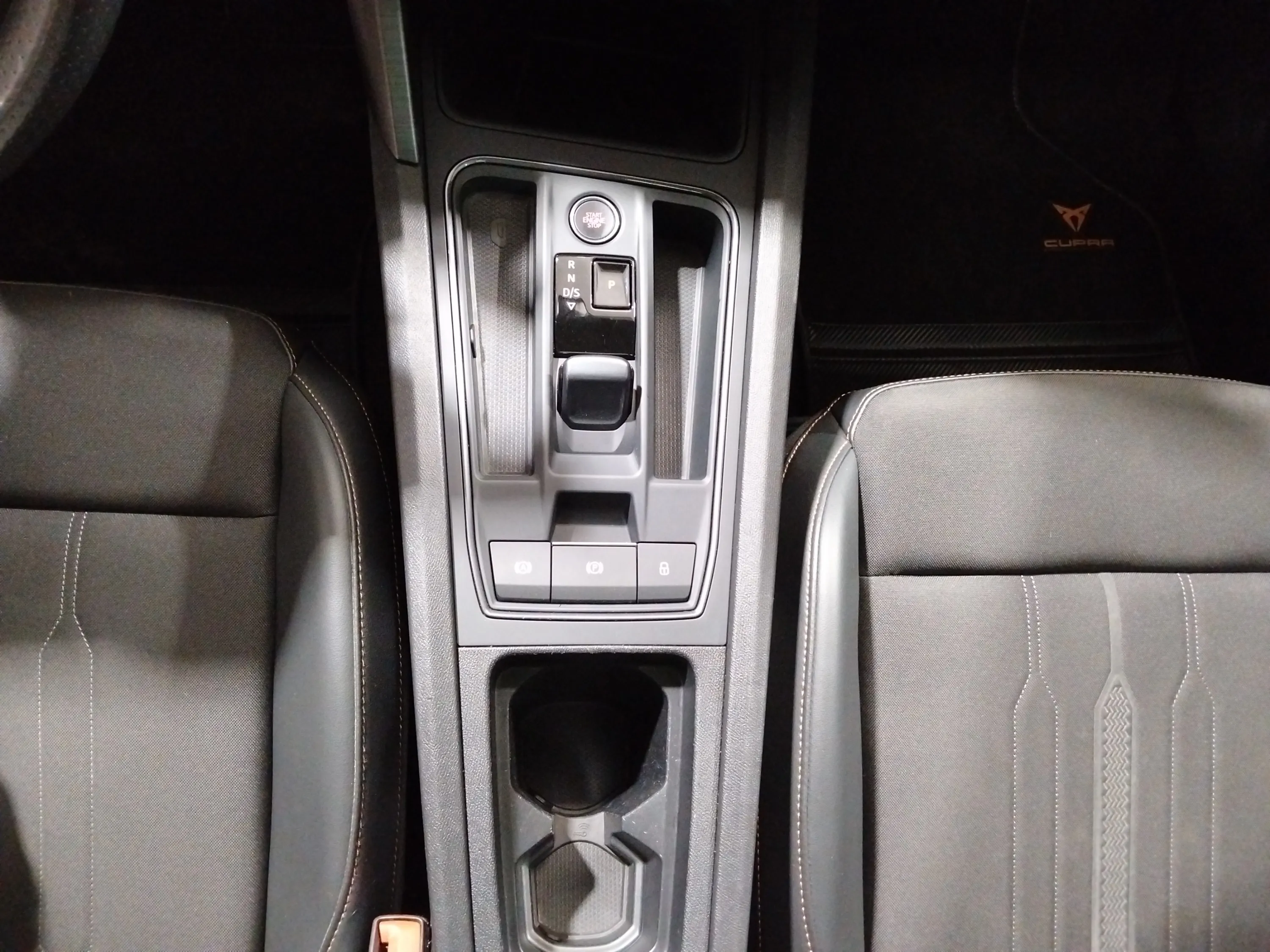 Cupra Formentor 1.4 e-Hybrid DSG - foto 20