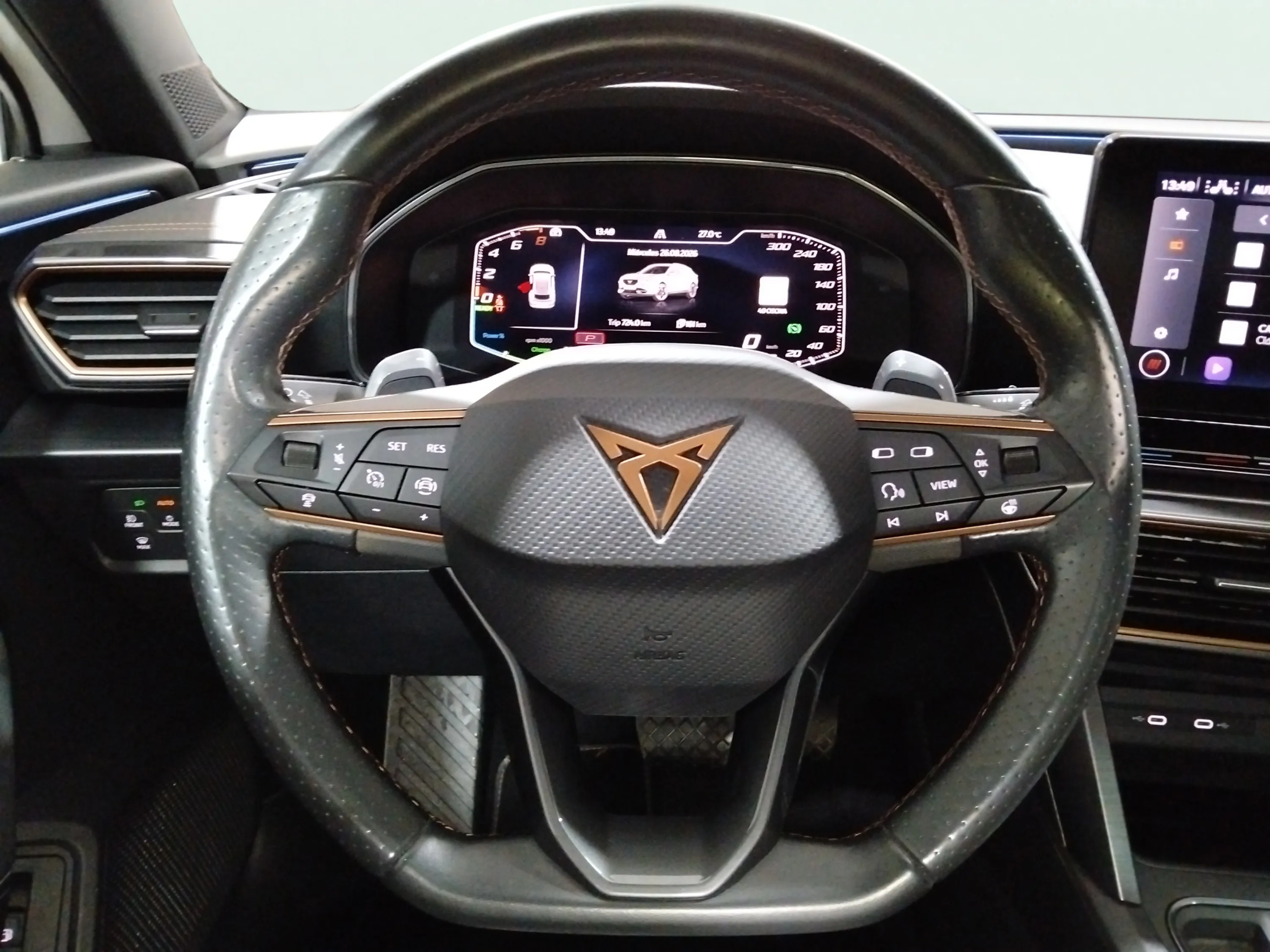 Cupra Formentor 1.4 e-Hybrid DSG - foto 12