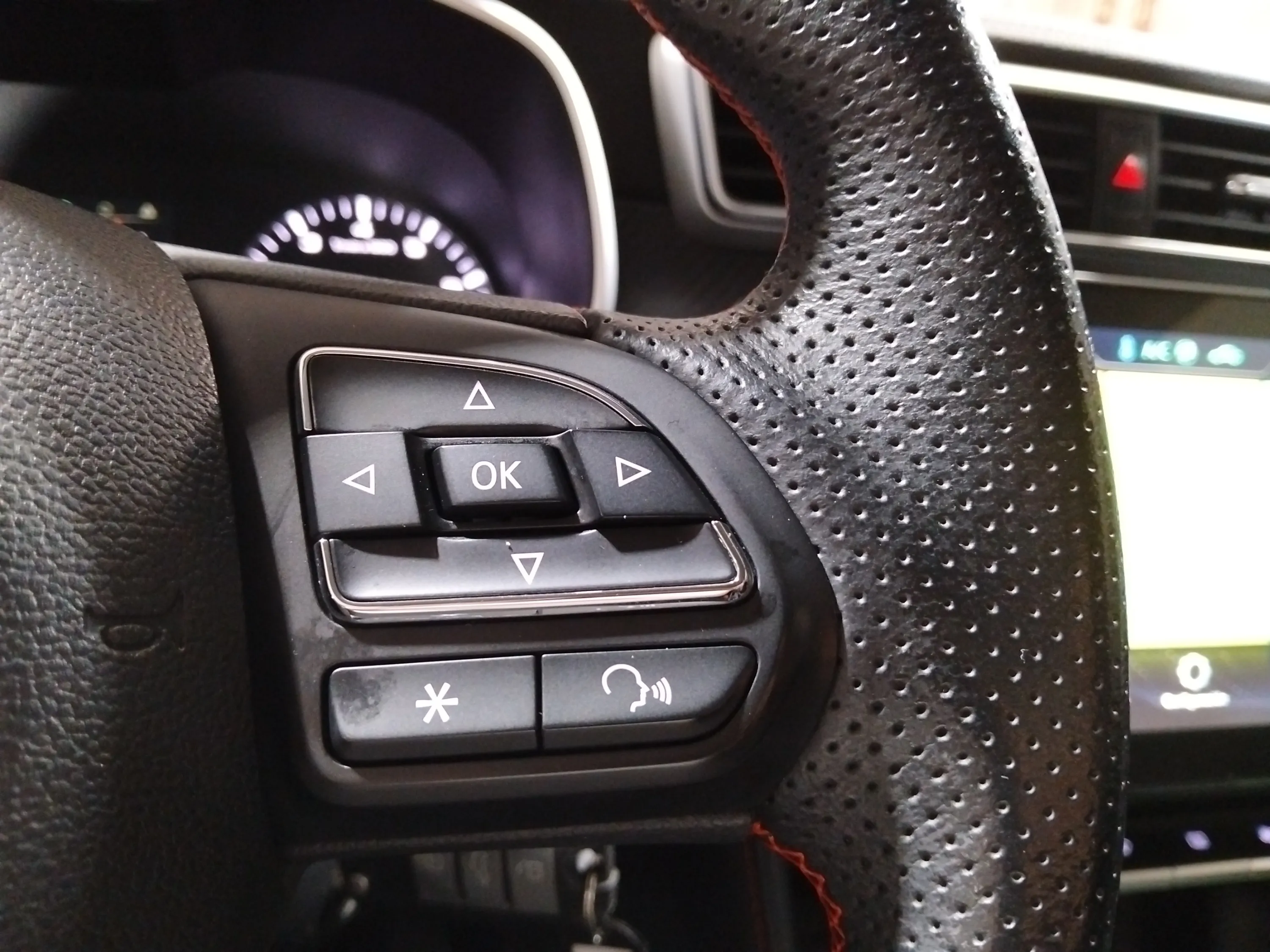 MG ZS 1.5 Comfort - foto 22
