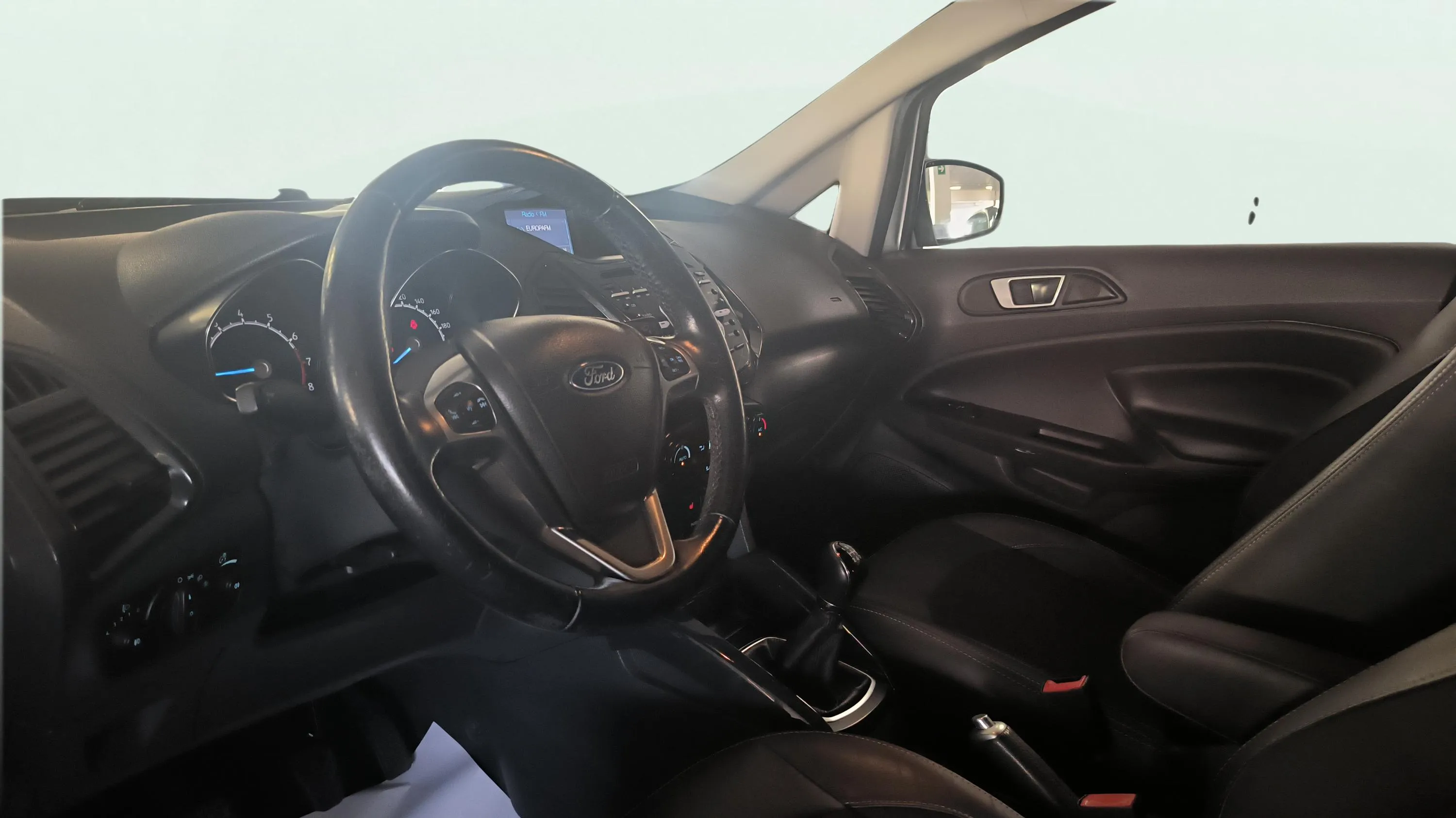 Ford EcoSport 1.0 EcoBoost Titanium - foto 15