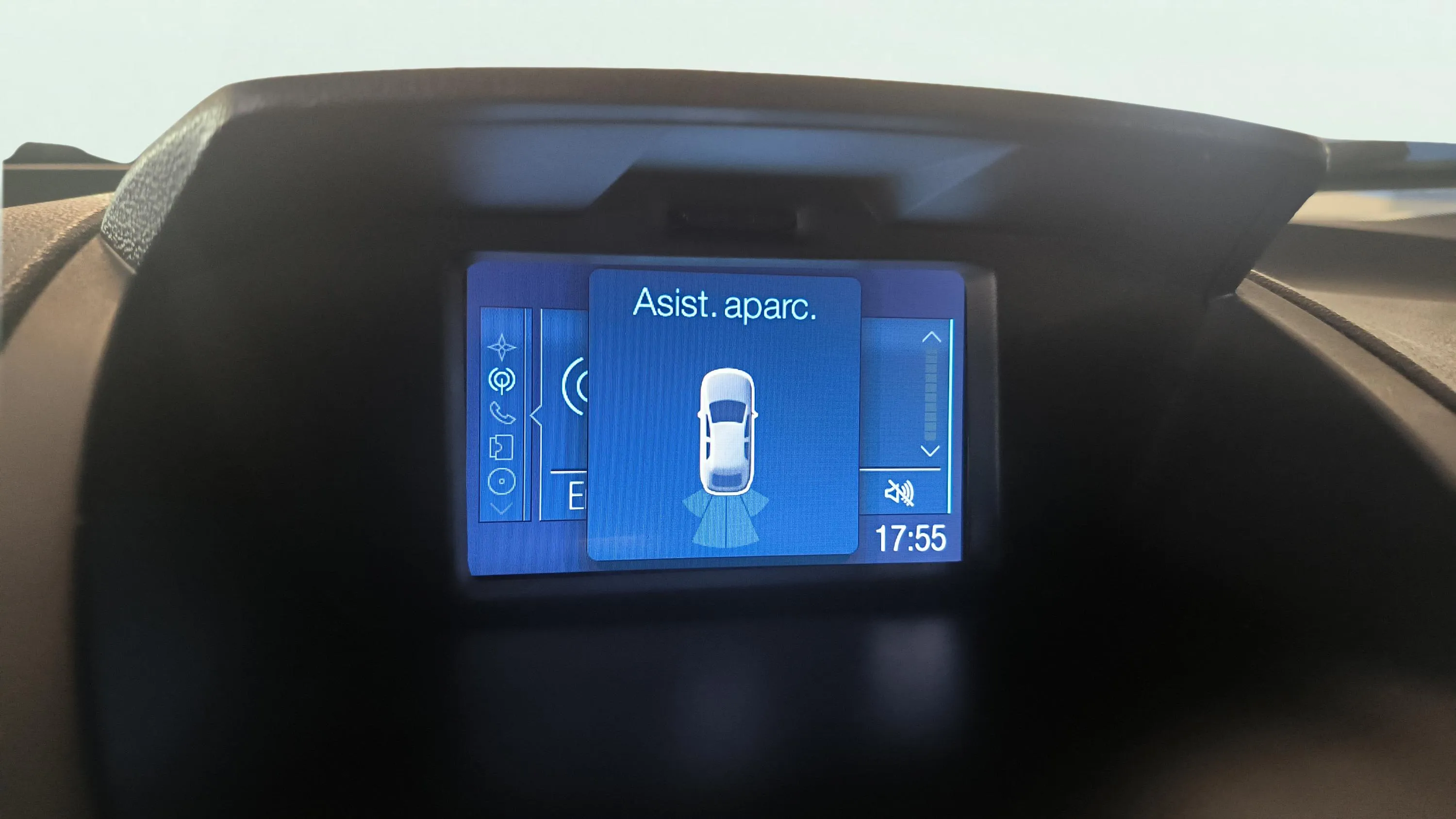 Ford EcoSport 1.0 EcoBoost Titanium - foto 21