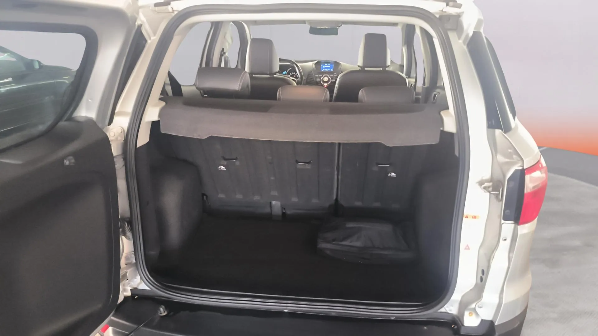 Ford EcoSport 1.0 EcoBoost Titanium - foto 9
